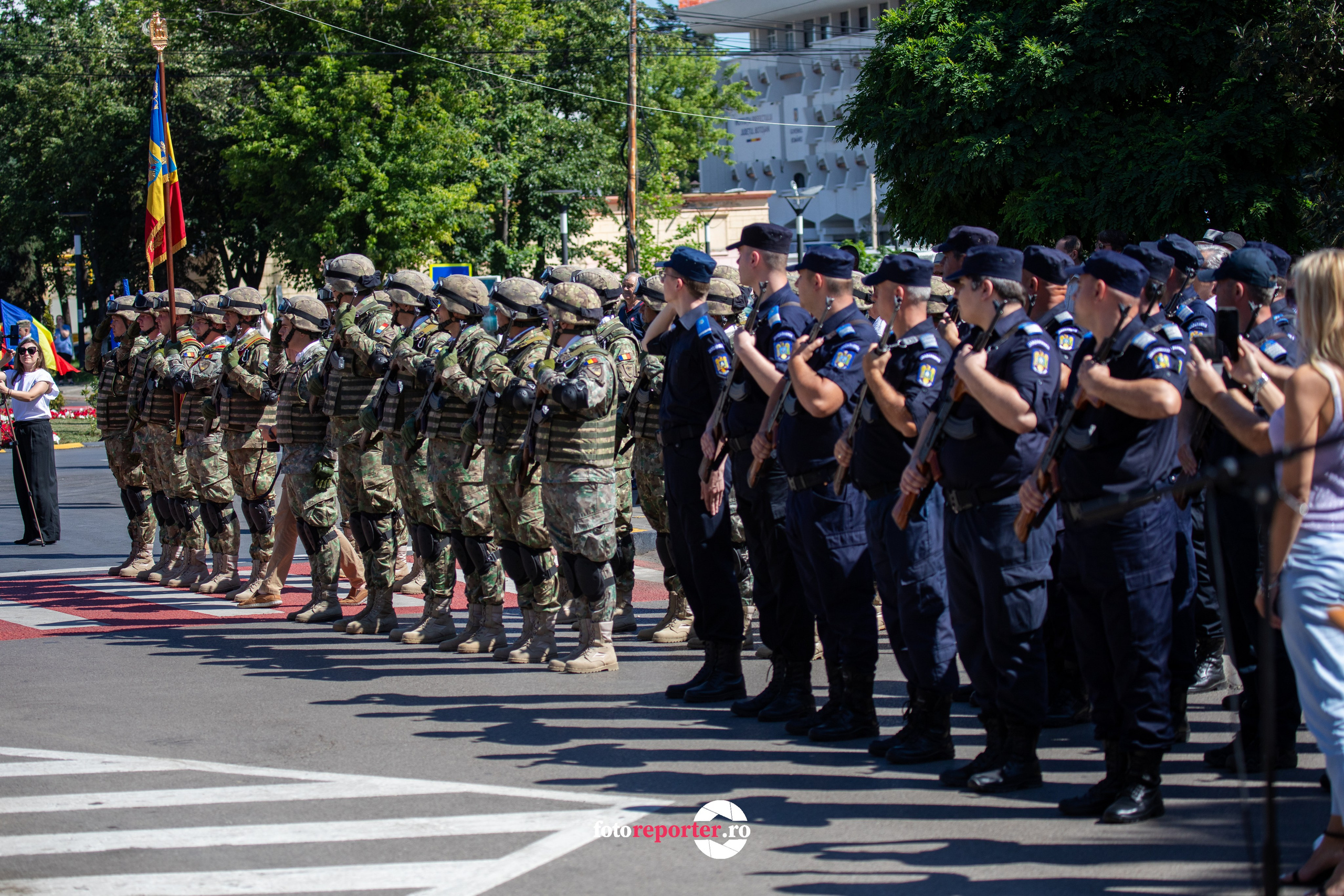 Ziua Drapelului Național sărbătorită la Botoșani. GALERIE FOTO.https://foto-reporter.ro .https://www.facebook.com/alinochirila/