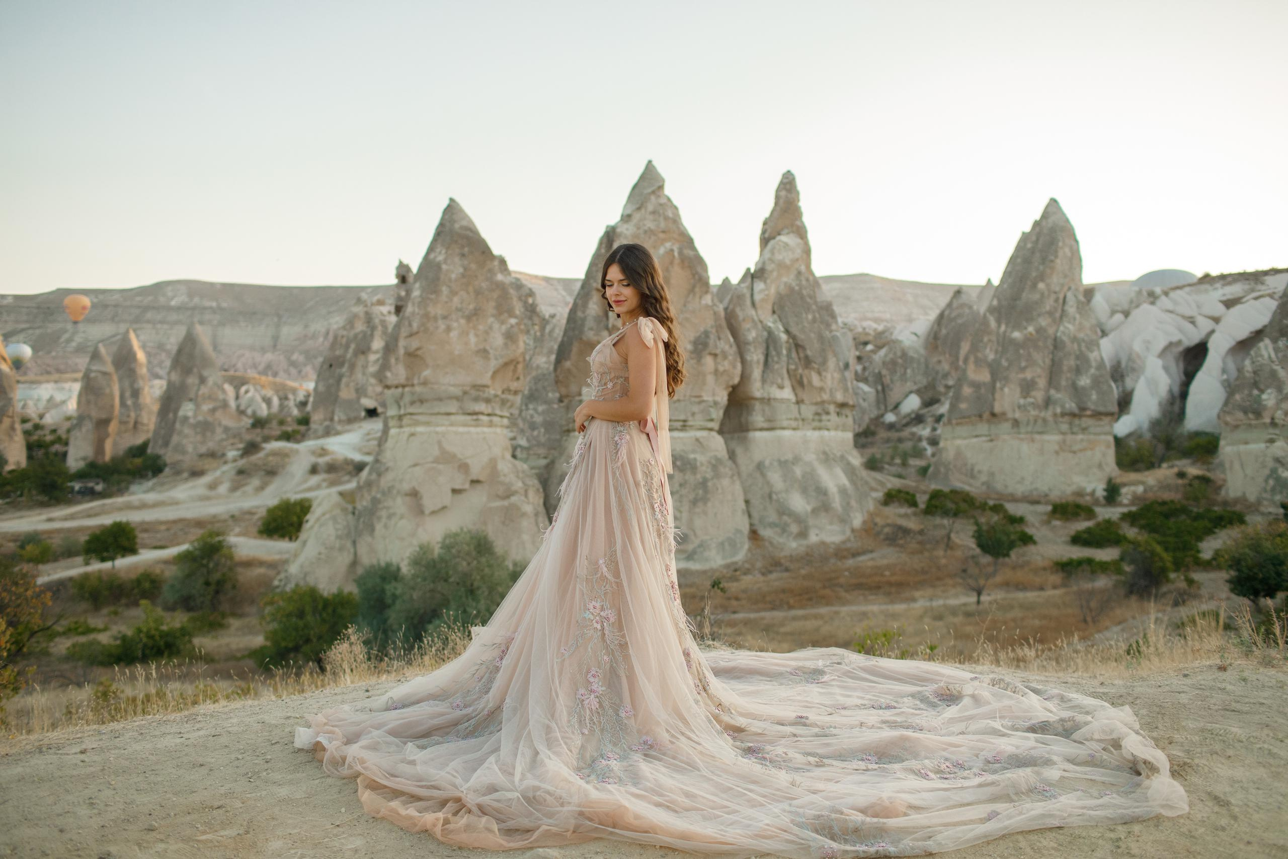 Julia Ganch I Fashion Wedding Photography I Cappadocia Turkey