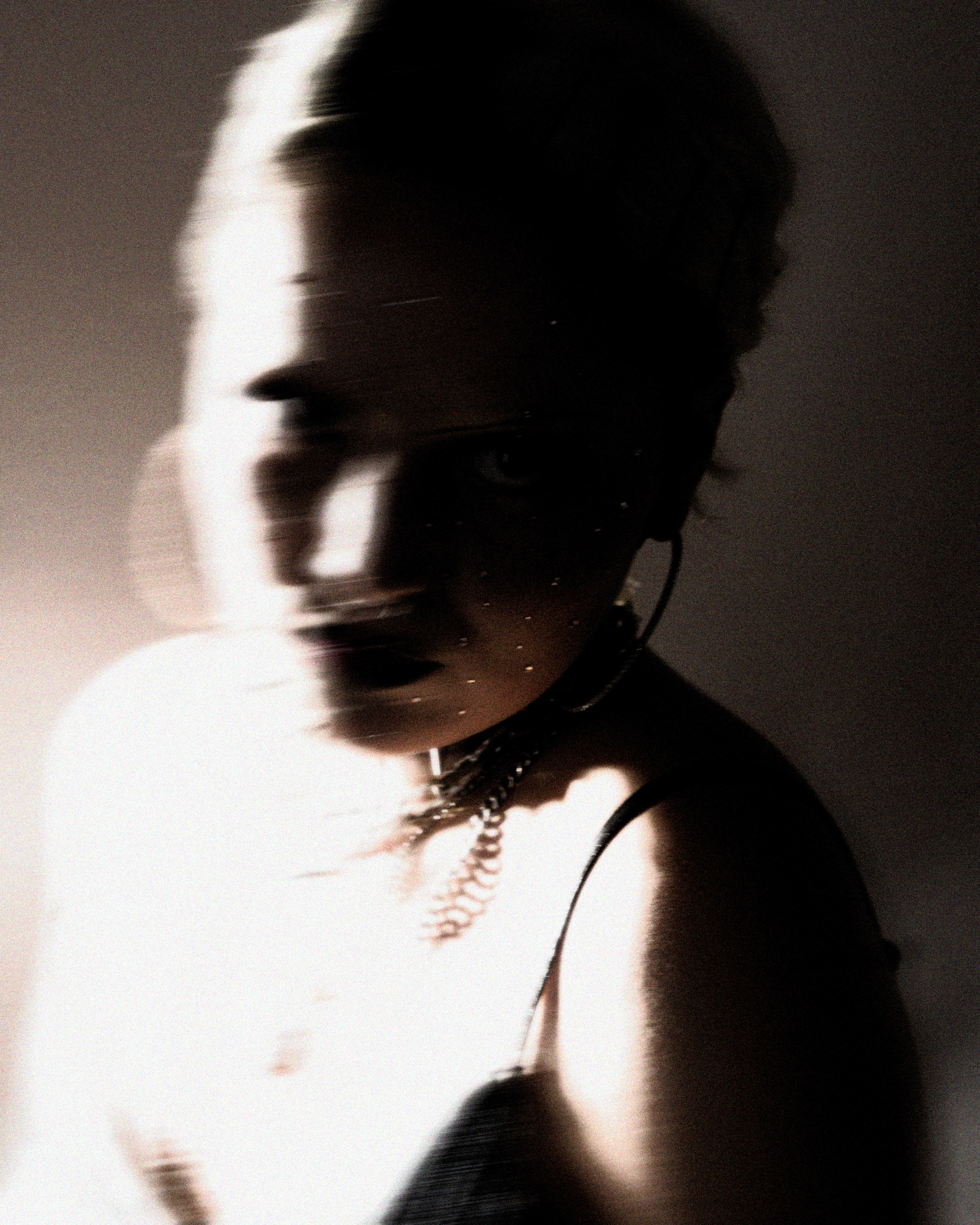 ROBERTA. Anna Omni — concept photographer and digital artist in Riga, Latvia