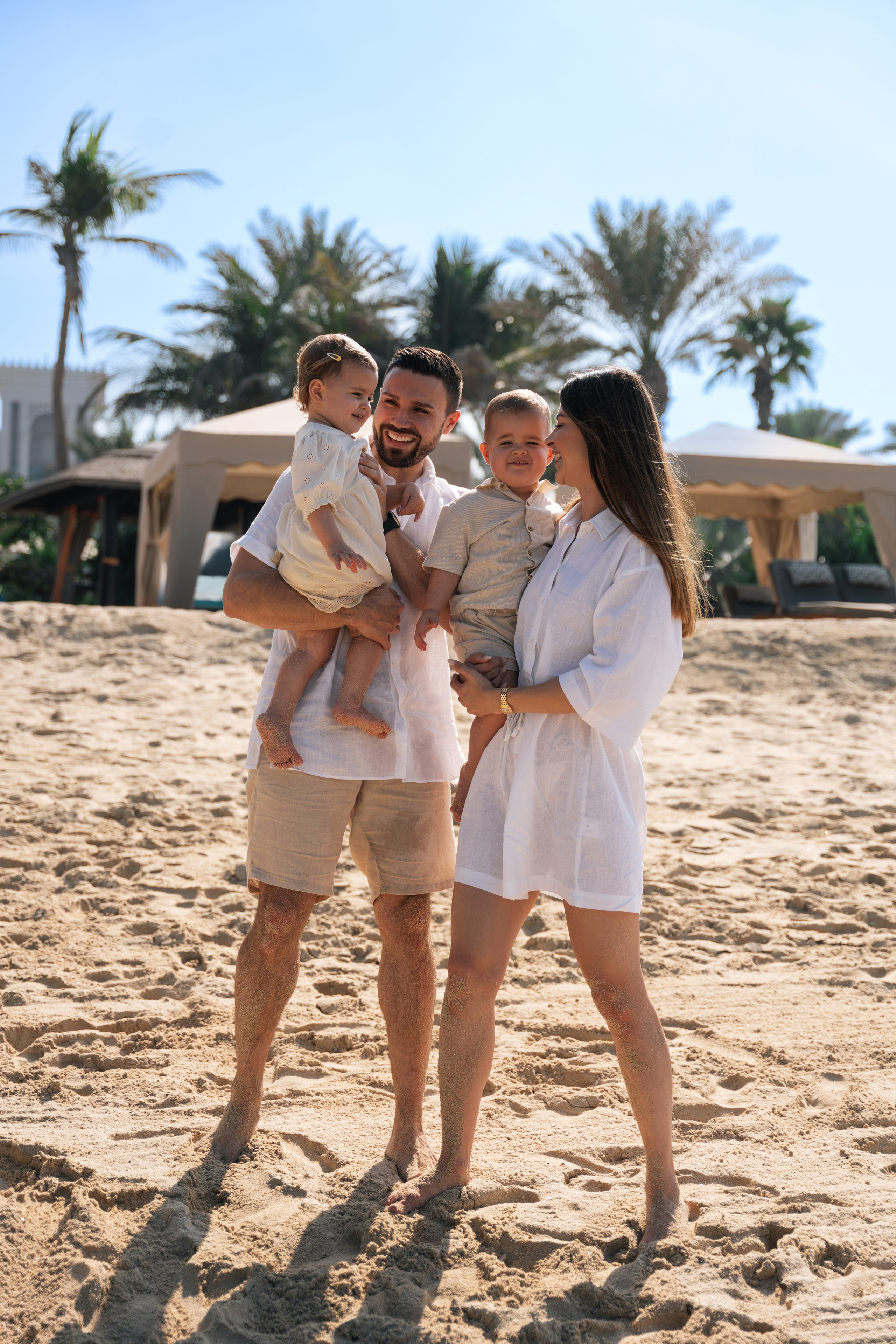 Beach day. Angela Iakovleva — Family Photographer in Dubai