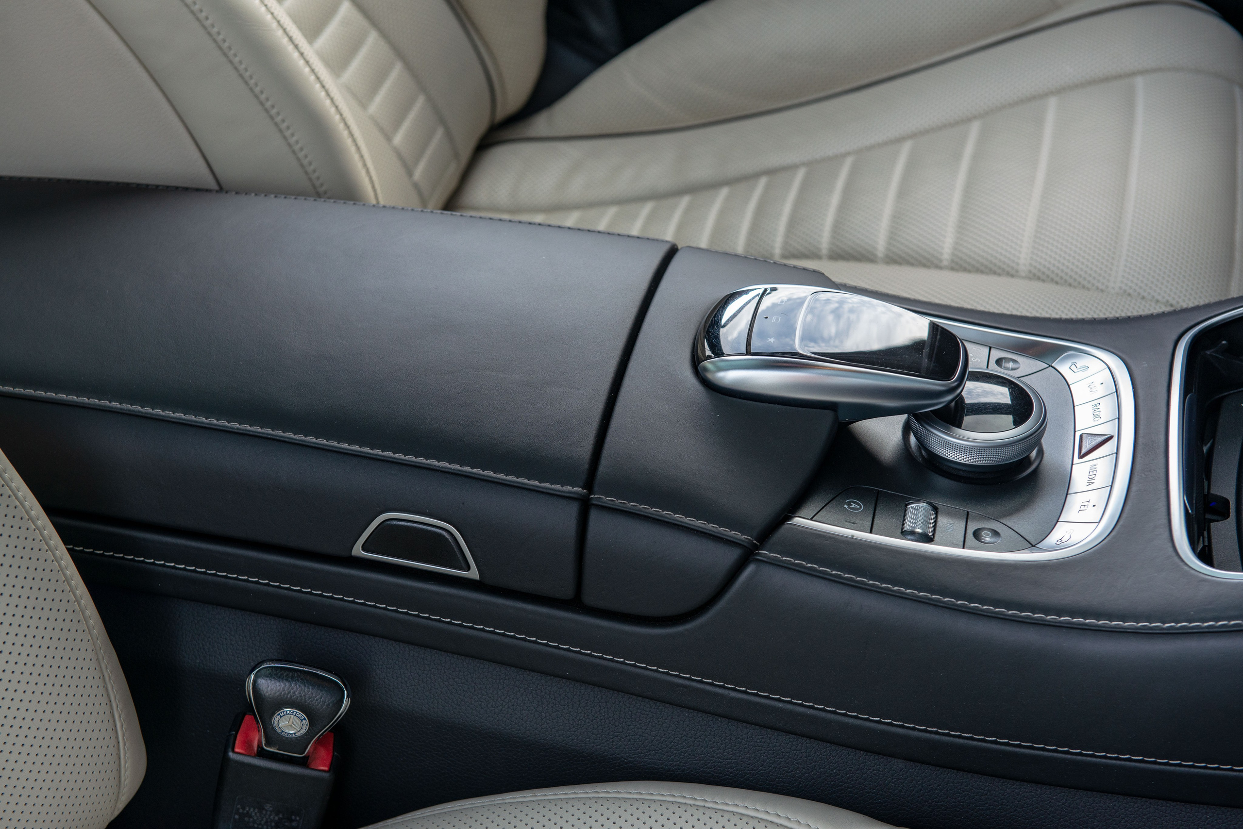 Фотосъемка Mercedes Benz S500 для продажи. ФОТОГРАФ МЕКСИКА КИНТАНА-РОО