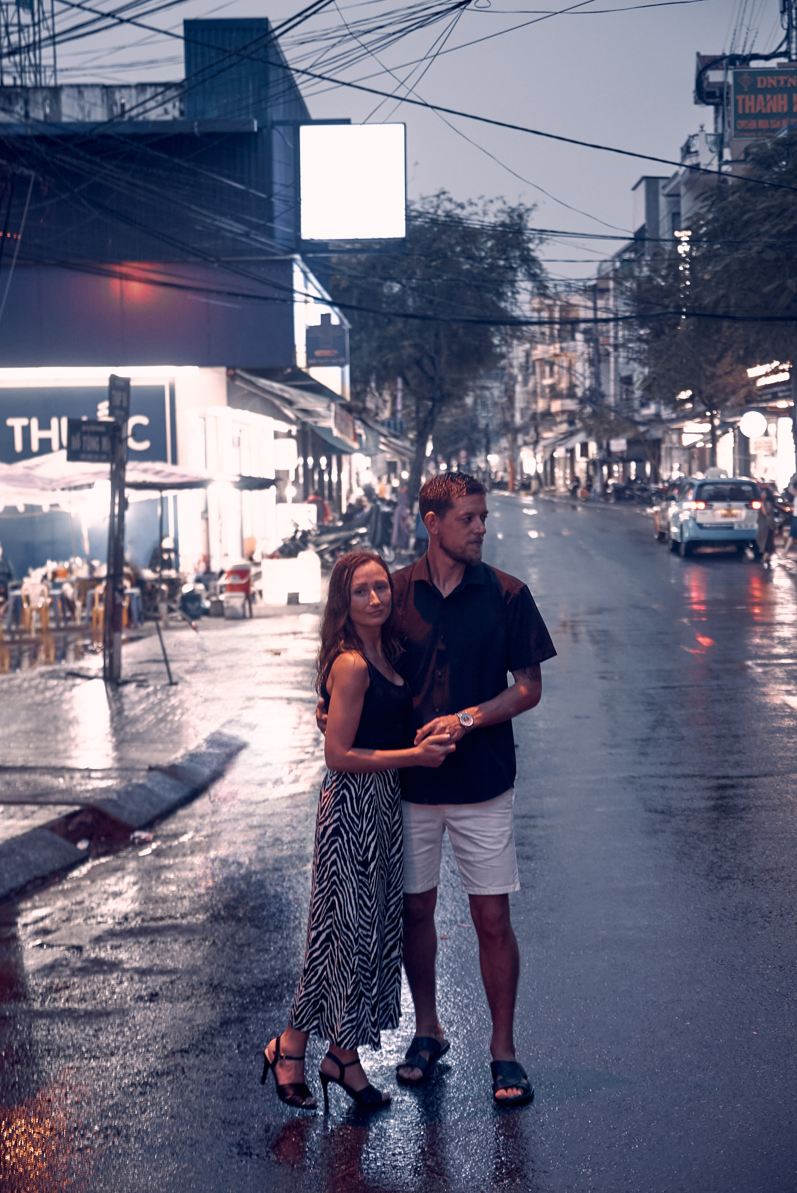Под дождём. Семейный фотограф в Нячанге. Прогулки, lovestory, свадебные, студийные съёмки