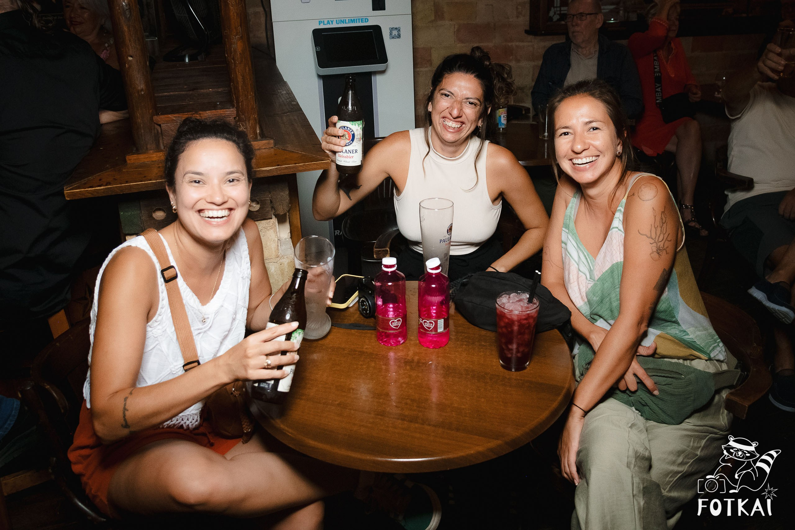 El Paso Rock Bar Torrevieja: Reportaje fotográfico 03.10.25 | FOTKAI