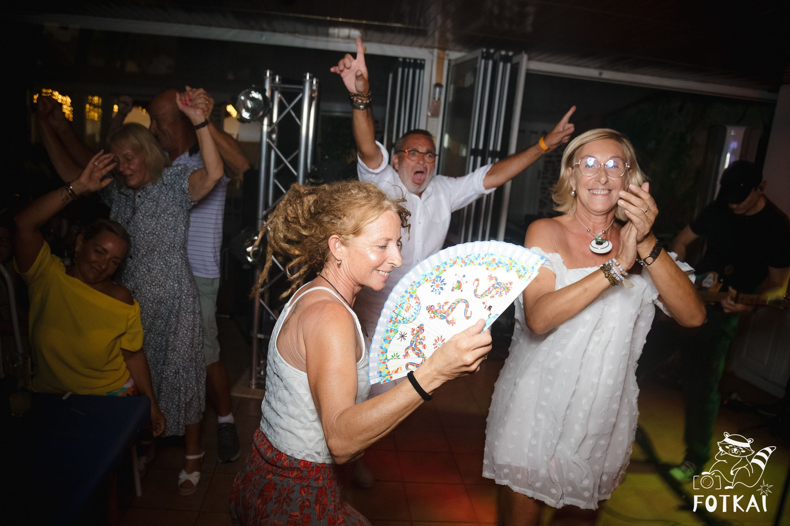 Ultimate Coldplay en Restaurante Los Cucalos: Reportaje fotográfico 17.09.25 | FOTKAI