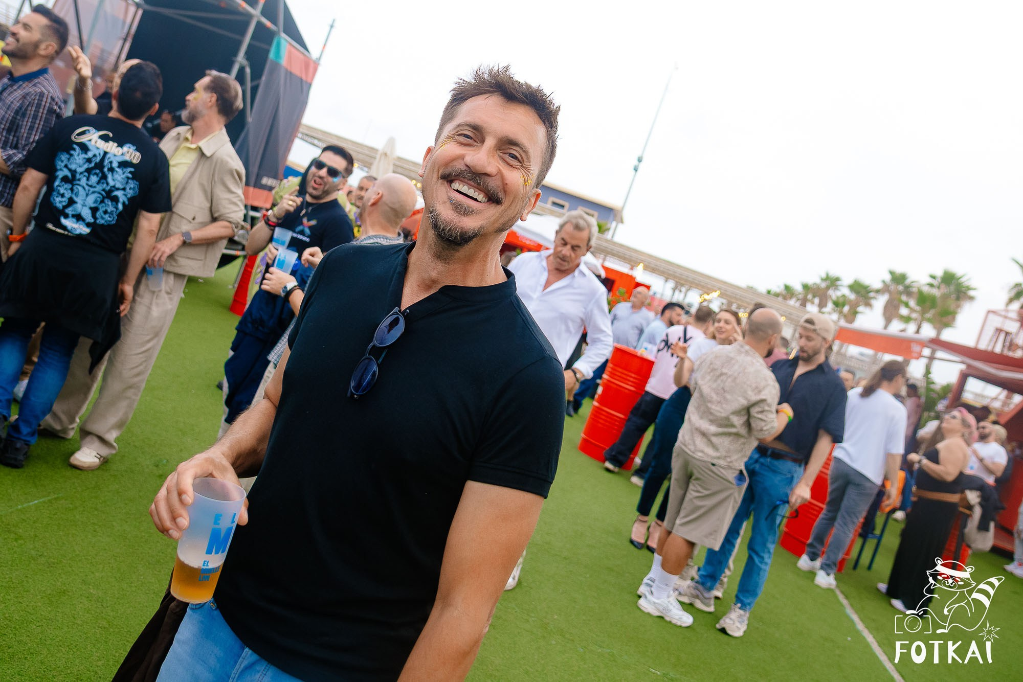 Cariña La Fiesta 2.0 — Fotos del evento en El Muelle Live, Alicante, 2026 | FOTKAI