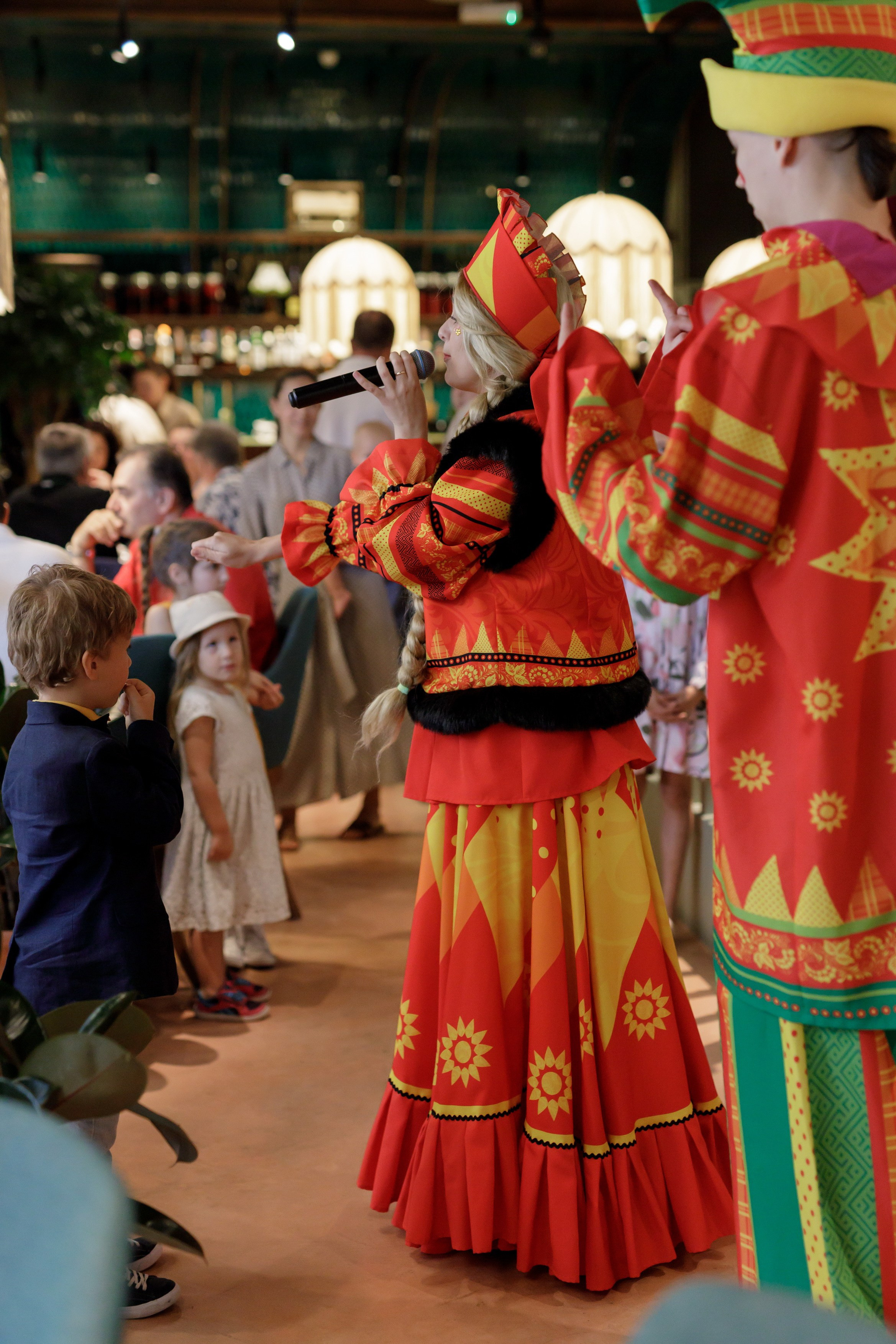 Maslenitsa at Babushka Restaurant, Dubai 2024. Photographer Anna Curly | Weddings and Events in Dubai