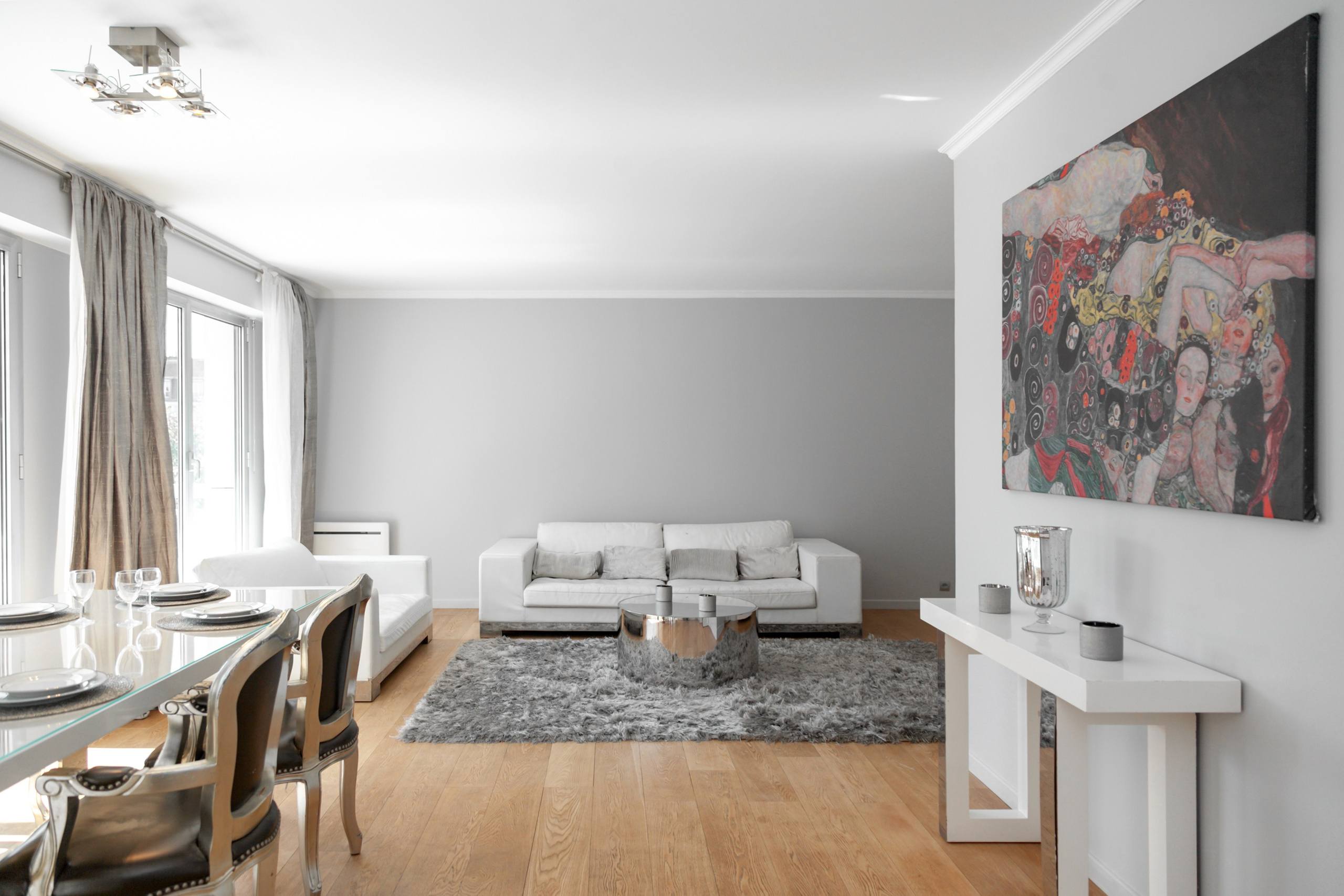 Real estate. Wedding, event and family photographer in Paris, Emilian Olaru