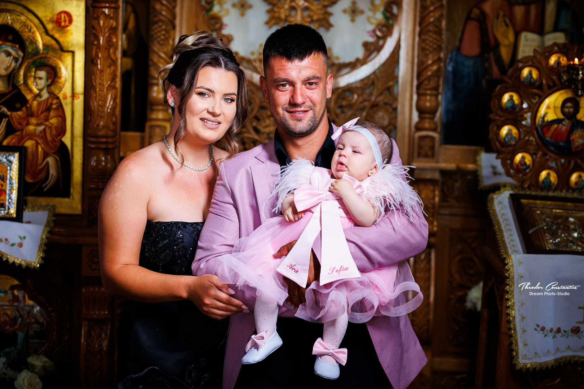 Botez. Dream Studio Galați – ședințe foto profesionale pentru familie, portrete și evenimente