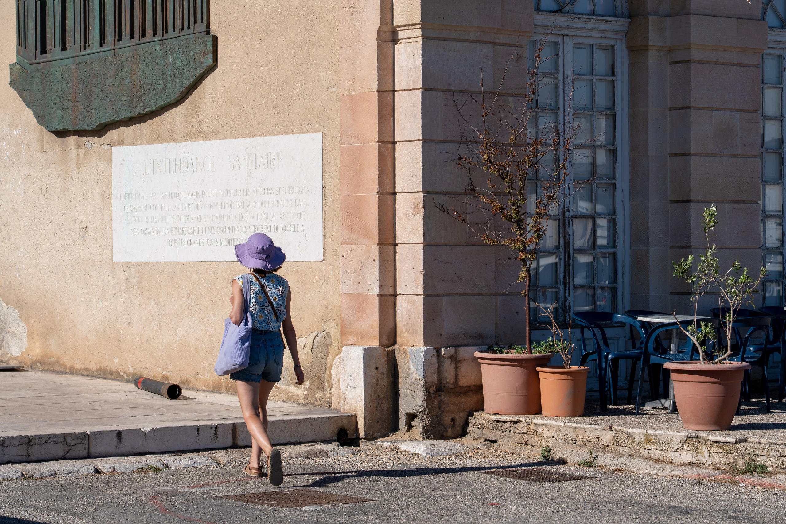 Streets of Marseille. URBANSTREETFILES.ART