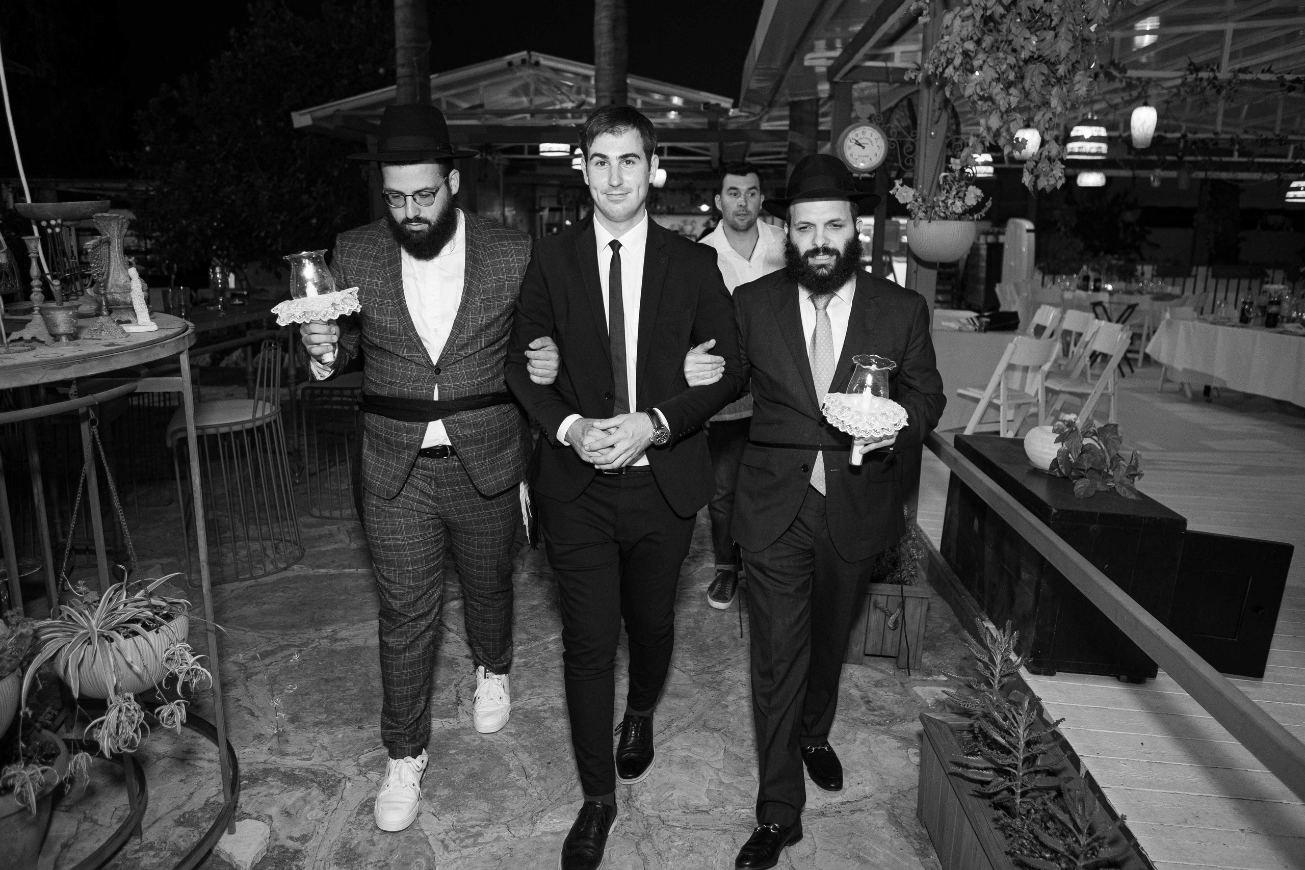 WEDDING IN A COZY PLACE NEAR TEL AVIV. PHOTOGRAPHER IN ISRAEL