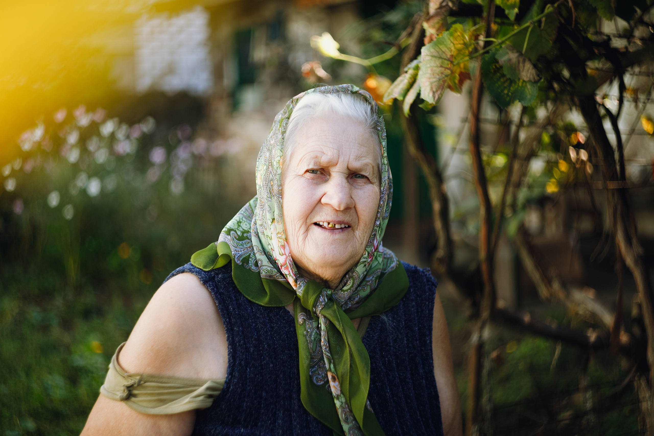 Grandmother's home in Brest. Kaja | fotograf we Wrocławiu | ludzie i psy