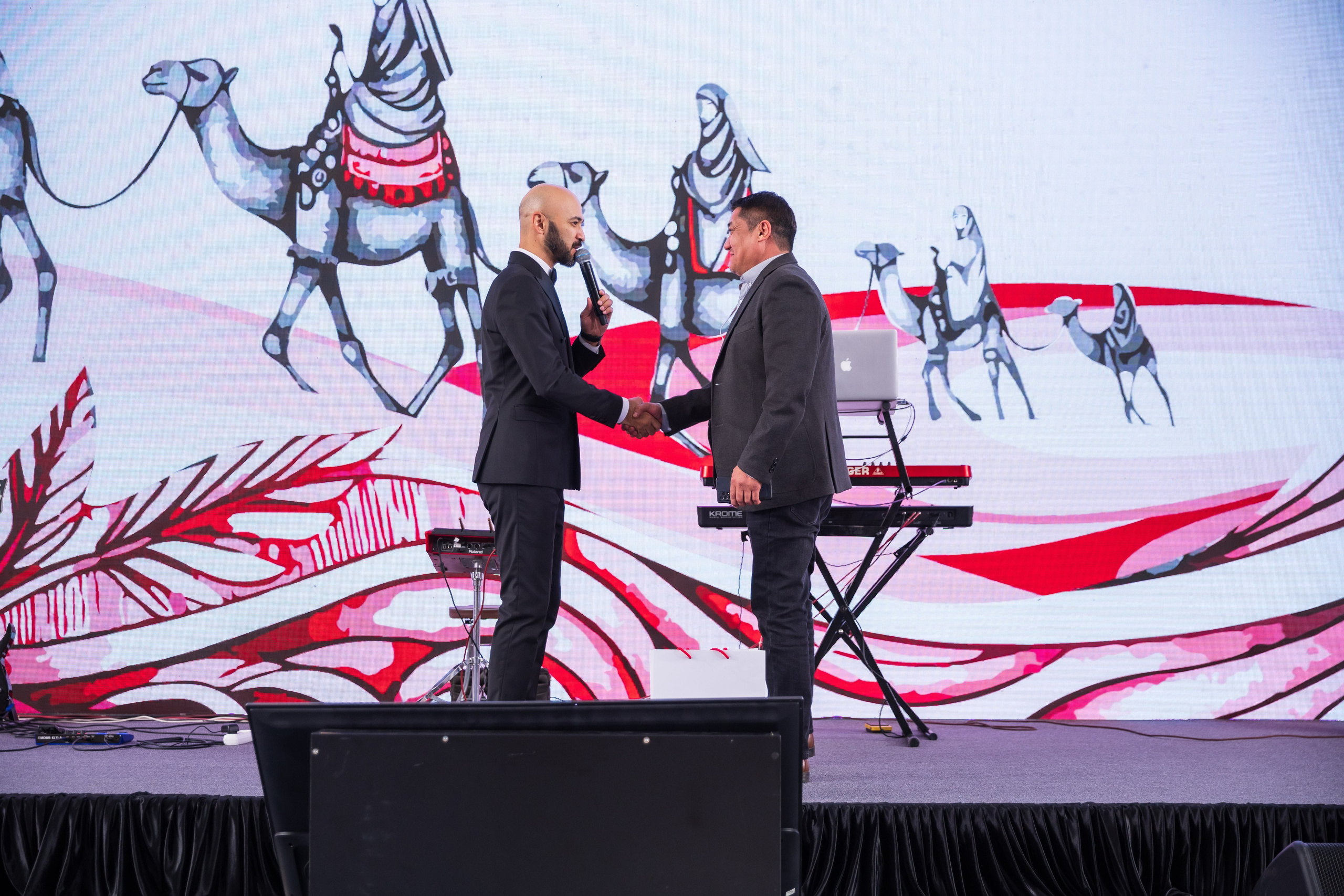 Презентация Ultra Decor. Профессиональная Фото-Видео Студия Геннадия Нестеренко | Ташкент и Весь Узбекистан