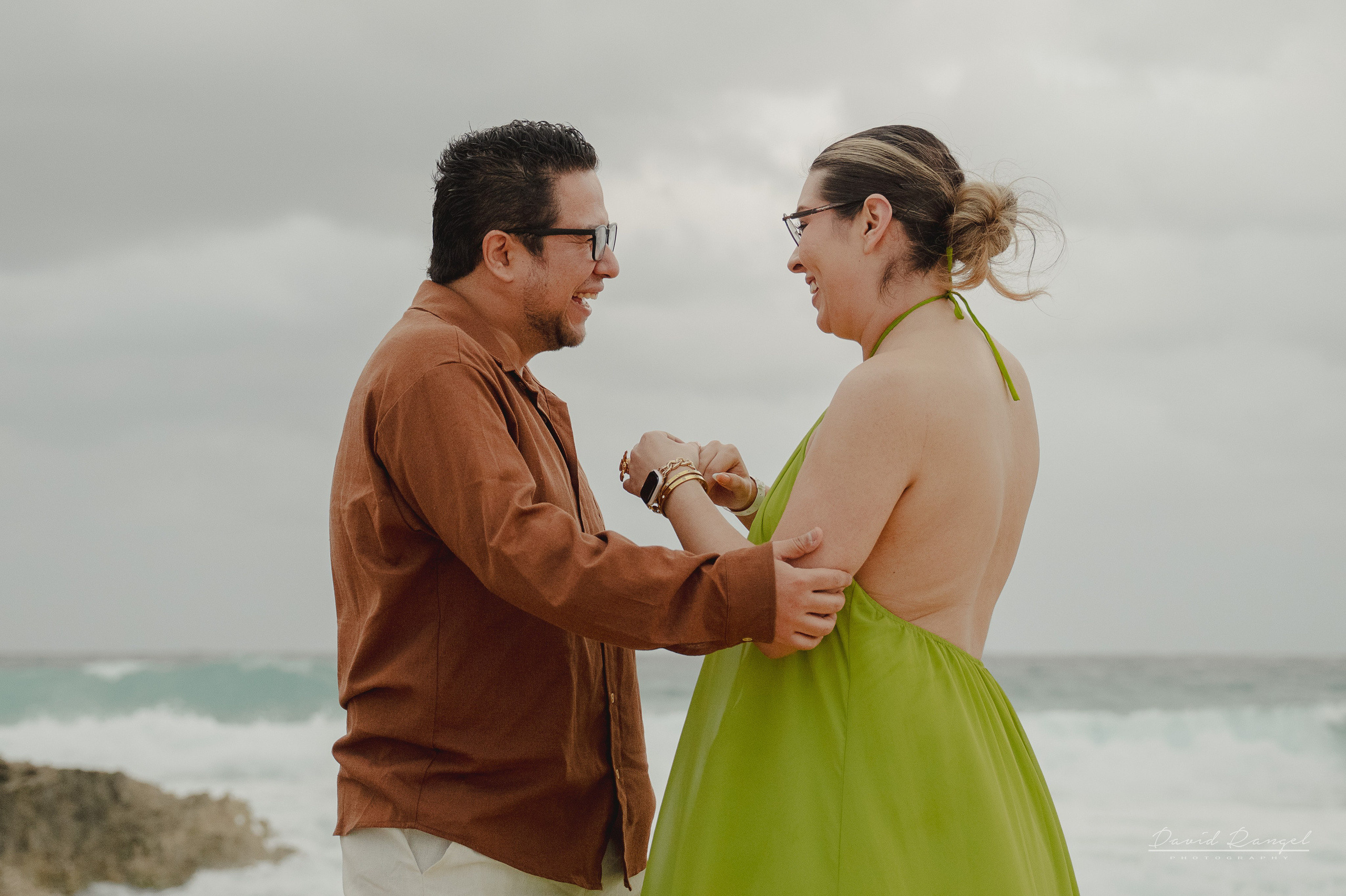 Adan & Moni — Engagement — Playa Forum Cancun. Destination wedding photographer based in Cancun and Riviera Maya with service worldwide