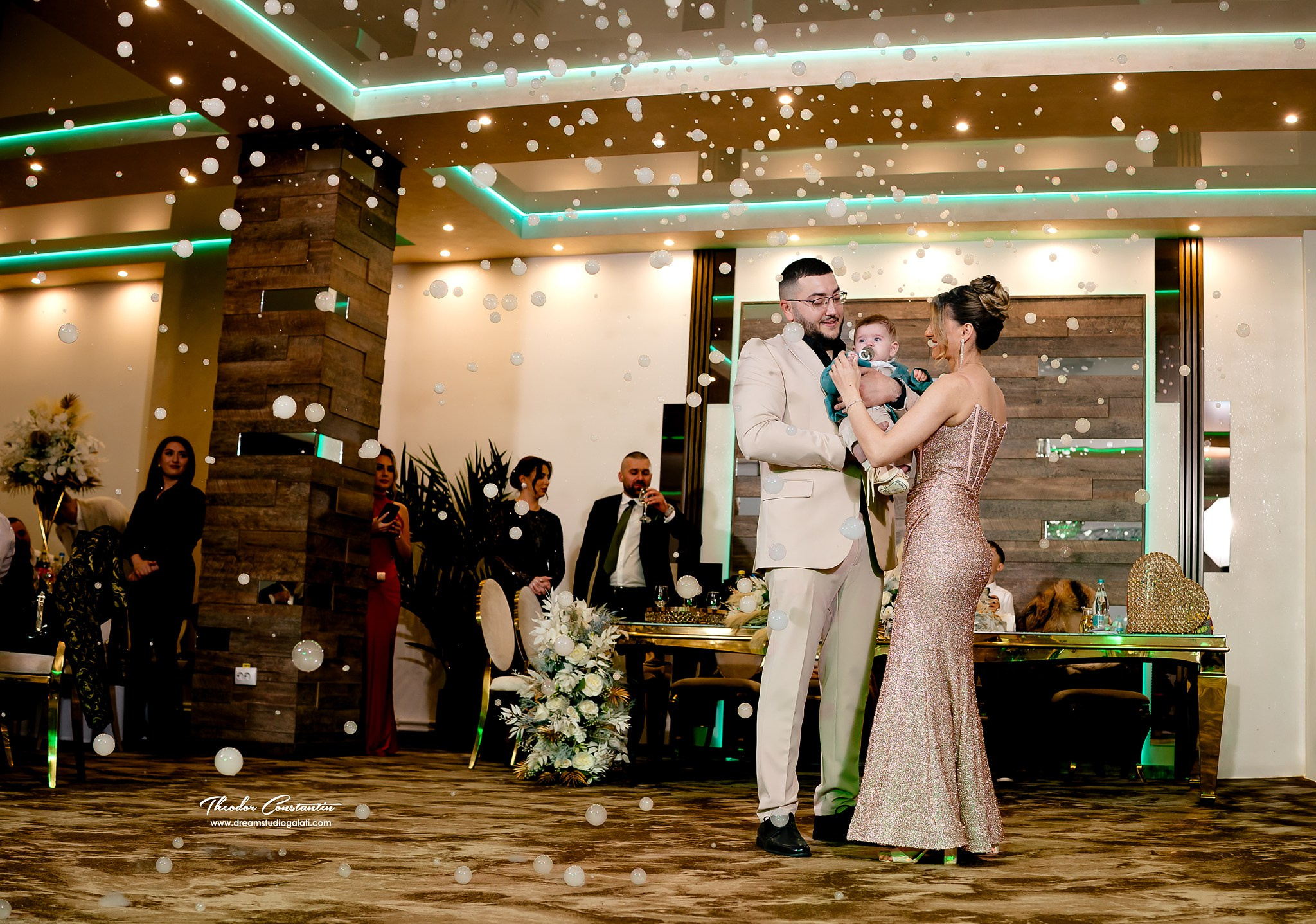 Botez. Dream Studio Galați – ședințe foto profesionale pentru familie, portrete și evenimente
