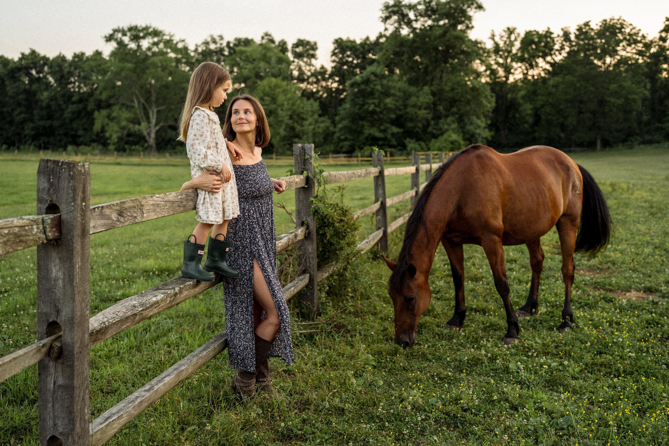 Marina&Teya. Horses. Alisa Tant — Family and newborn photographer Bucks County, Montgomery county, Philadelphia, NJ