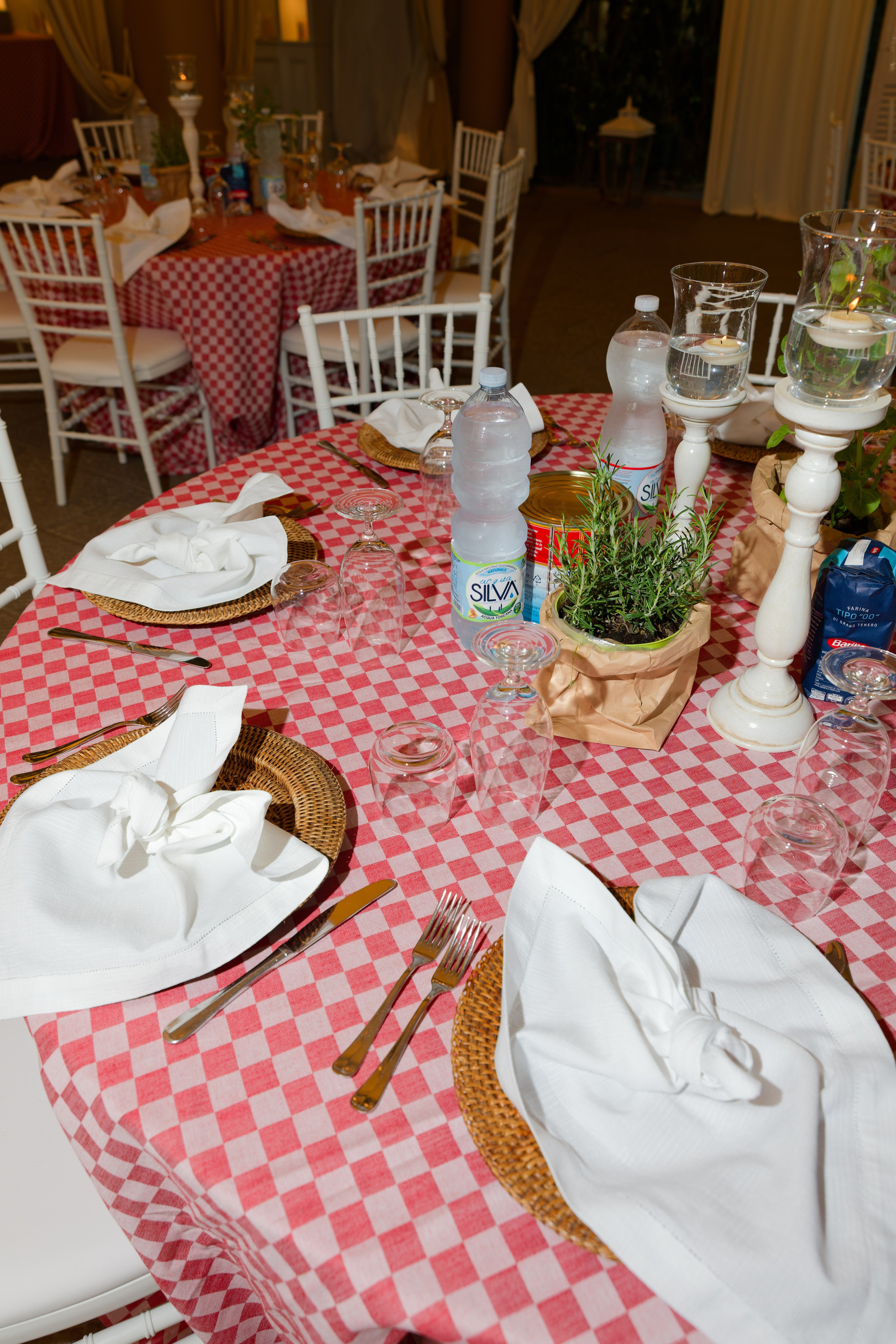 Pizza Party at Tenuta Massini, Florence, Italy. Destination Wedding Photographer — Nikita Burtsev