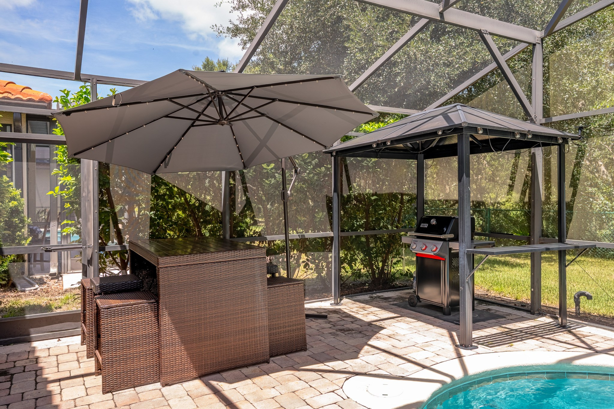 Airbnb: Real Estate 03. Welcome to my video and photo world!