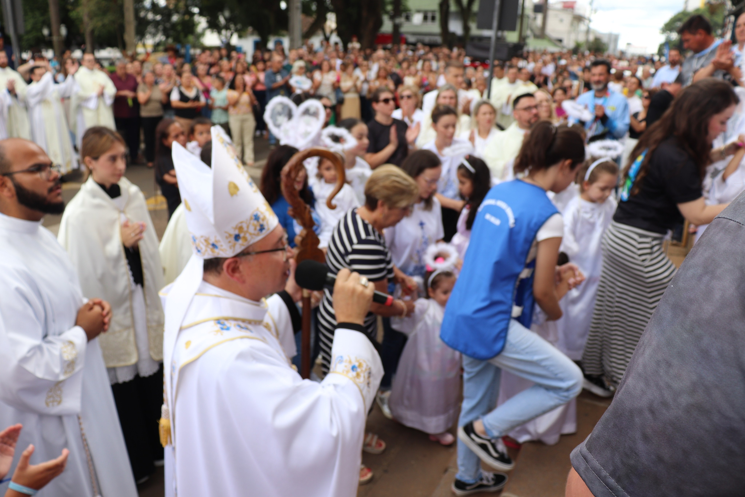 Peregrinação Nossa Senhora de Belém. Handa Produções