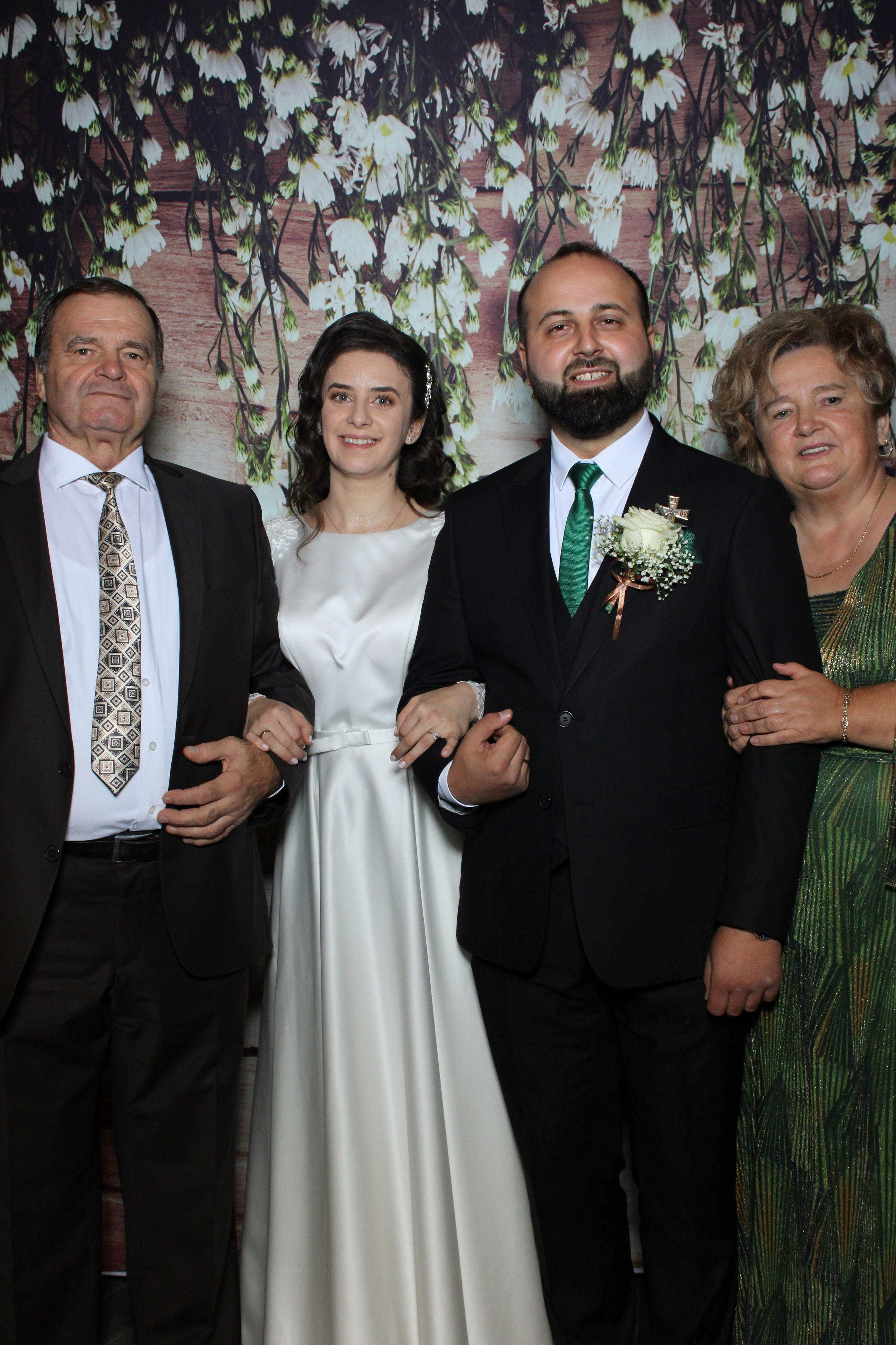 Nunta Cristi & Andreea. Servicii foto-video profesionale, pentru momente de neuitat