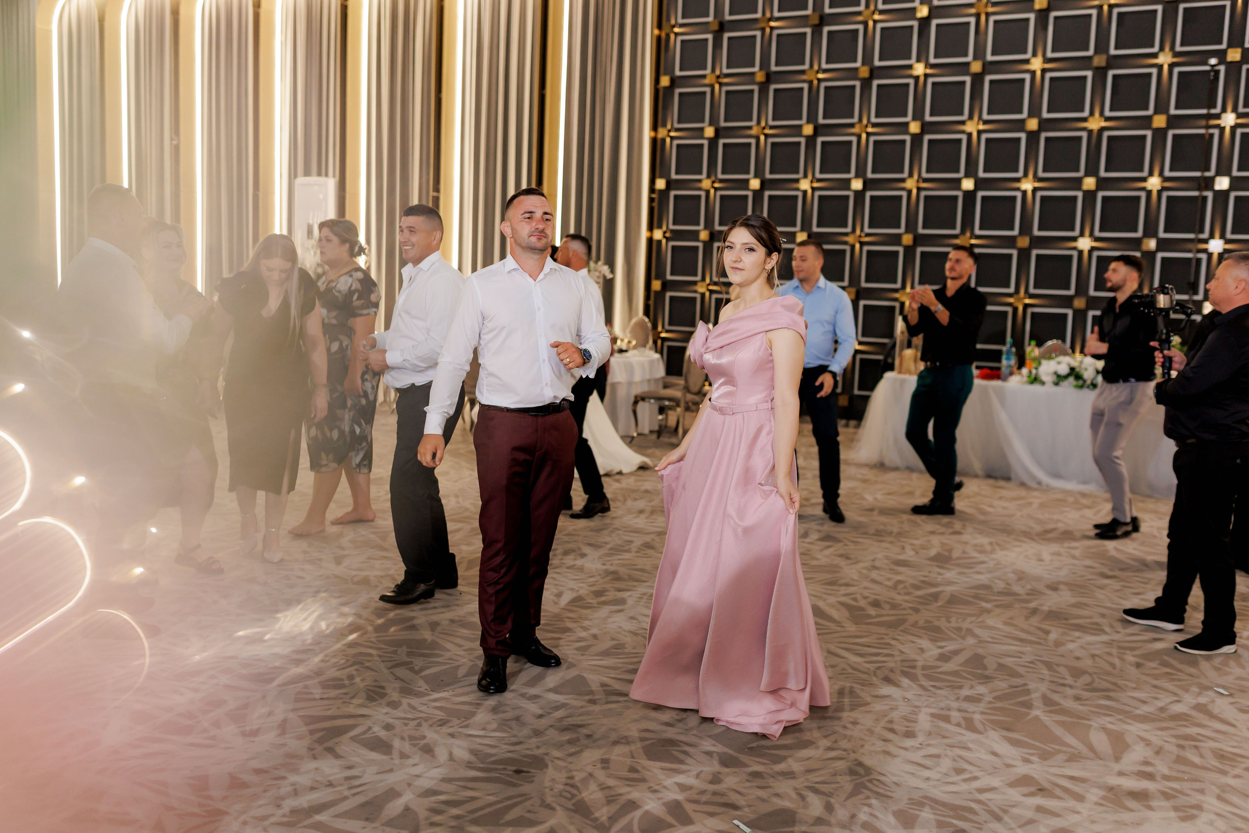 Nunta Nicoleta & Răzvan | Fotografie & Videografie Profesională. Servicii foto-video profesionale, pentru momente de neuitat