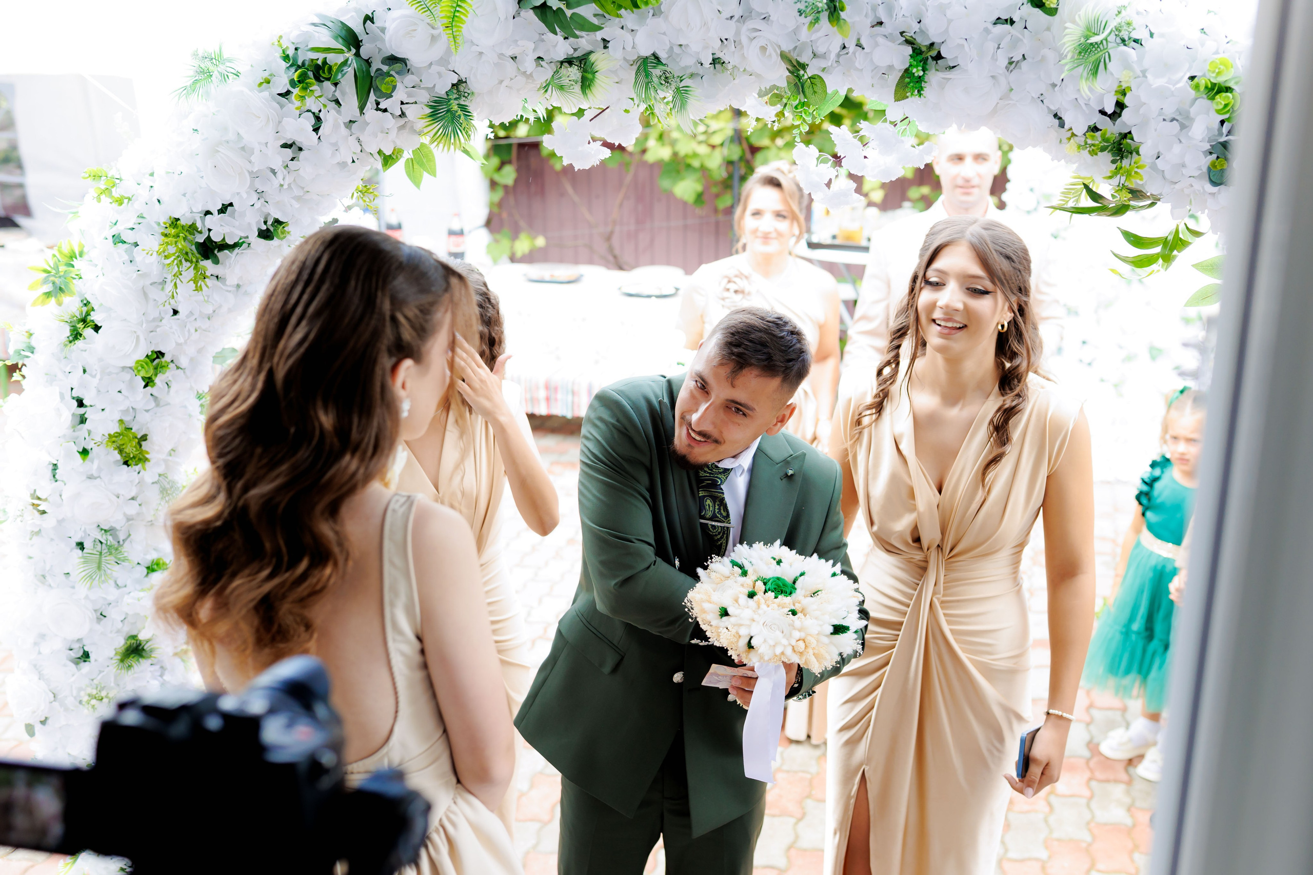 Nunta Nicoleta & Răzvan | Fotografie & Videografie Profesională. Servicii foto-video profesionale, pentru momente de neuitat