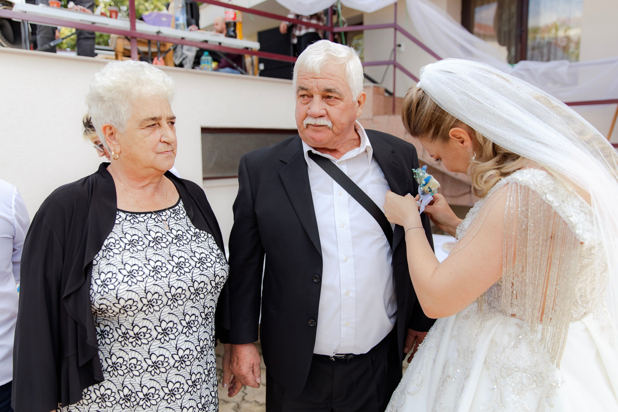 Mihai & Oana. Servicii foto-video profesionale, pentru momente de neuitat