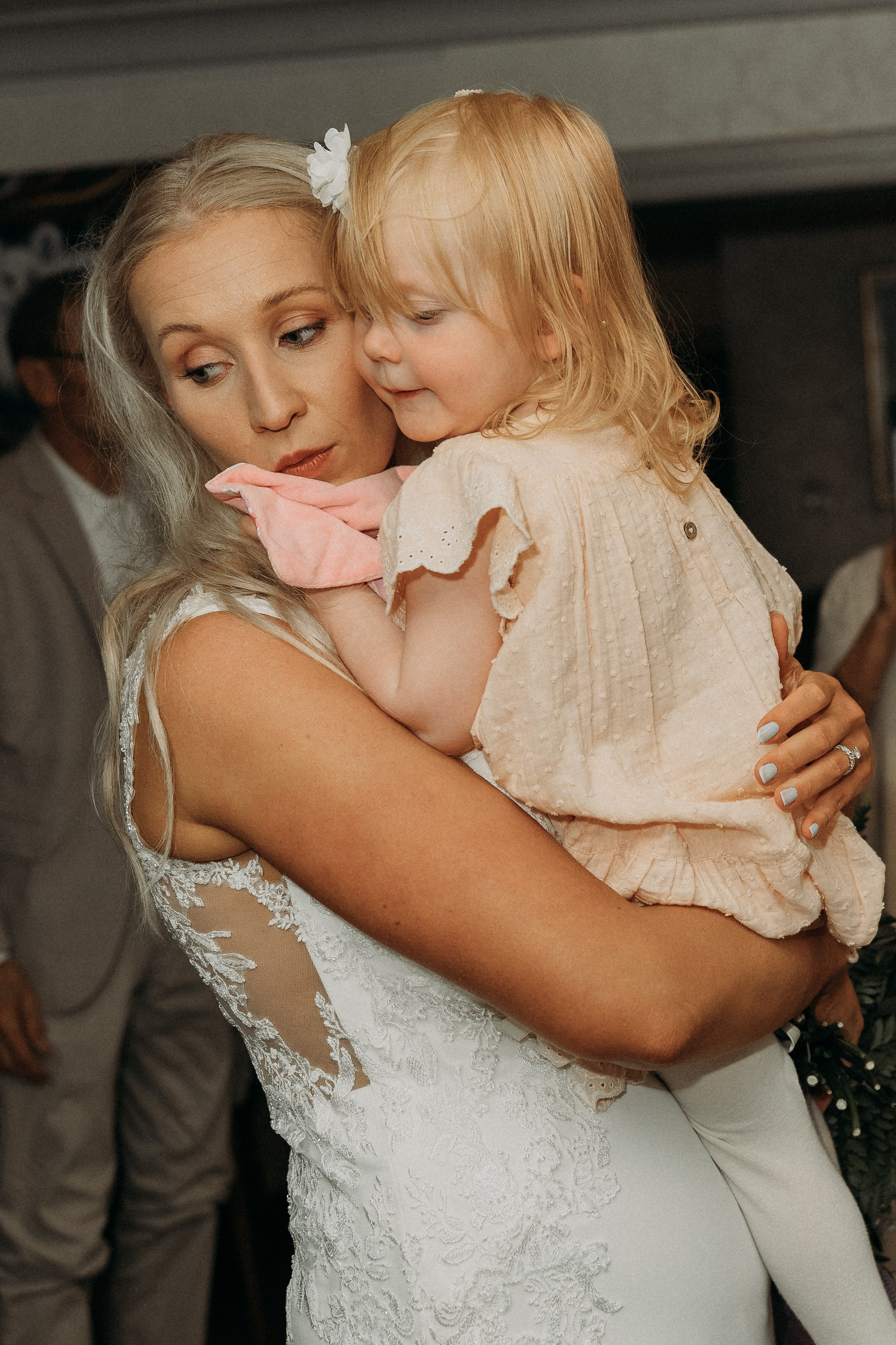 A&O. Wedding and potrait photographer in Helsinki Vickan O