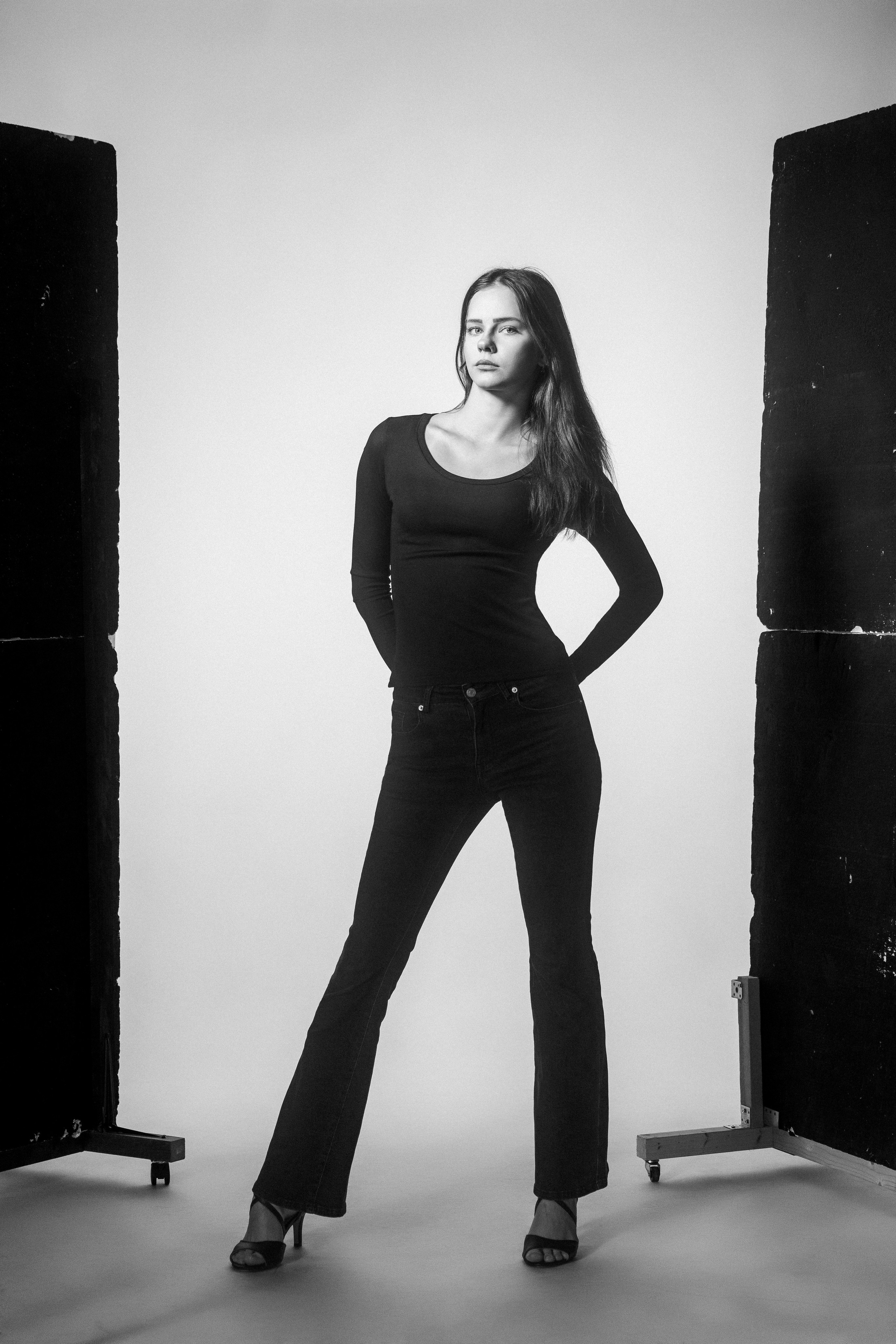 AGNETE ERMANN 12.09.2026. Портретный и семейный фотограф, Anton Hansen, в Таллинне, Эстония
