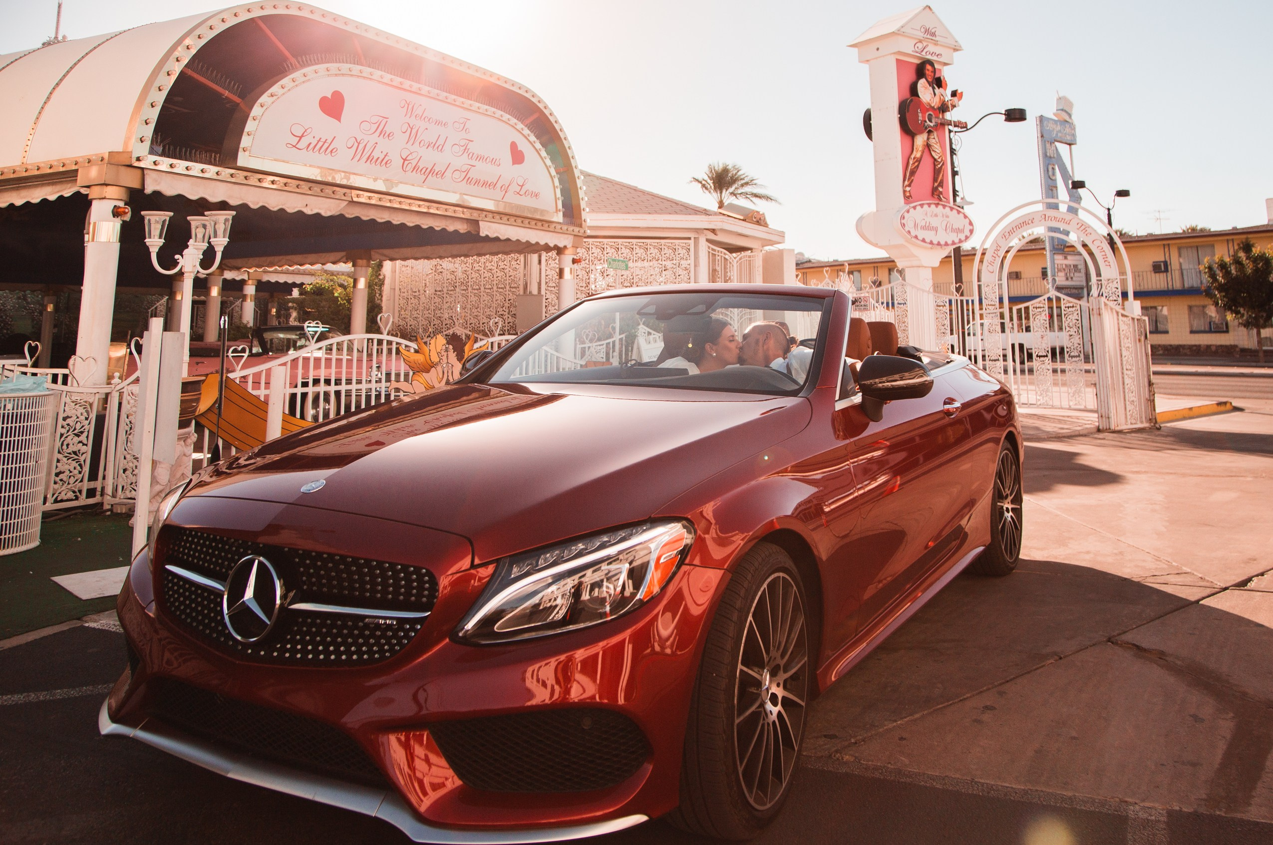 I&V. Wedding & elopement photographer Viktoriya Kravtsov. Las Vegas