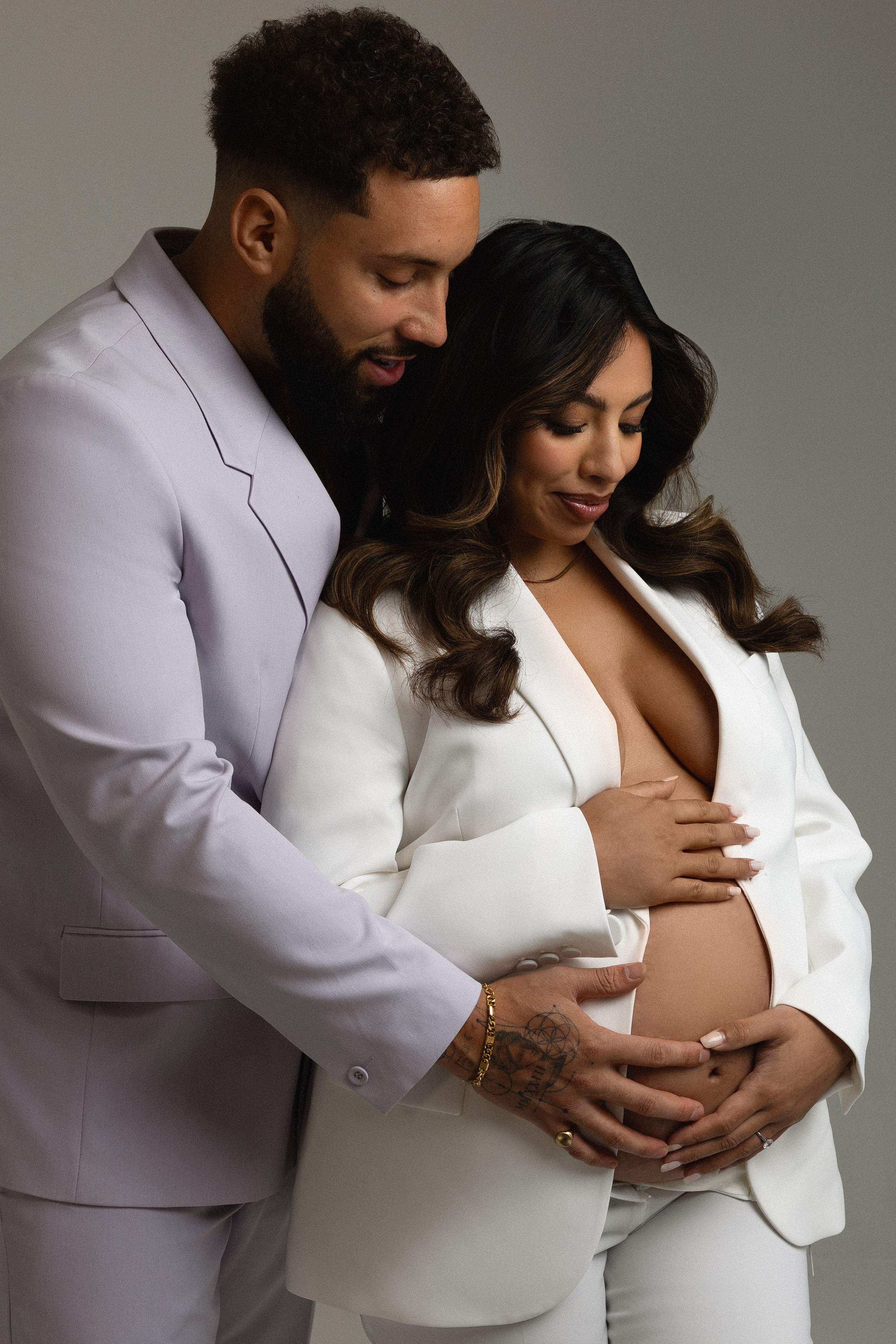 Maternity. Julia Kuzmovych personal and pregnancy photographer in London