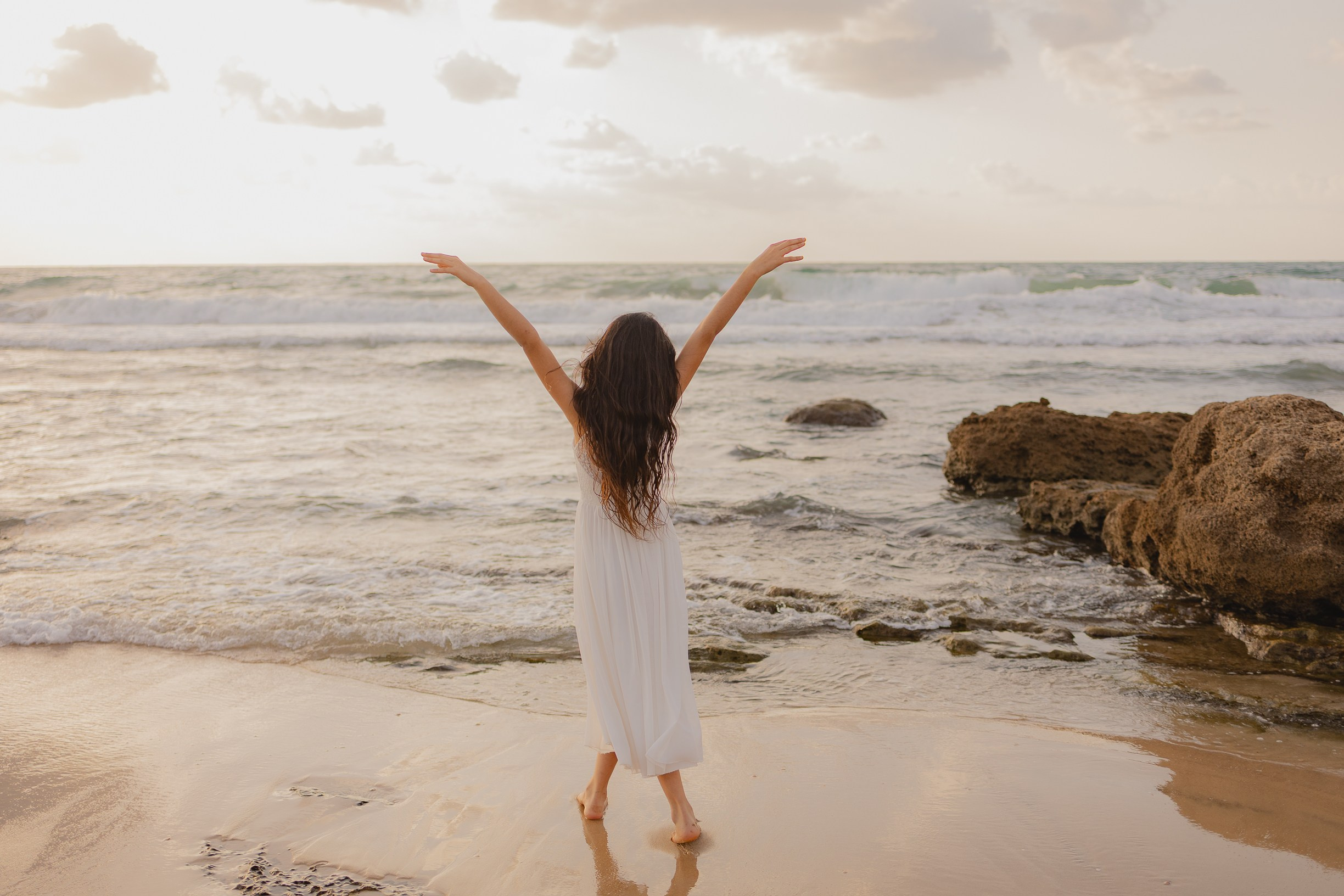 טבע & חוף ים פלמחים. דף בית