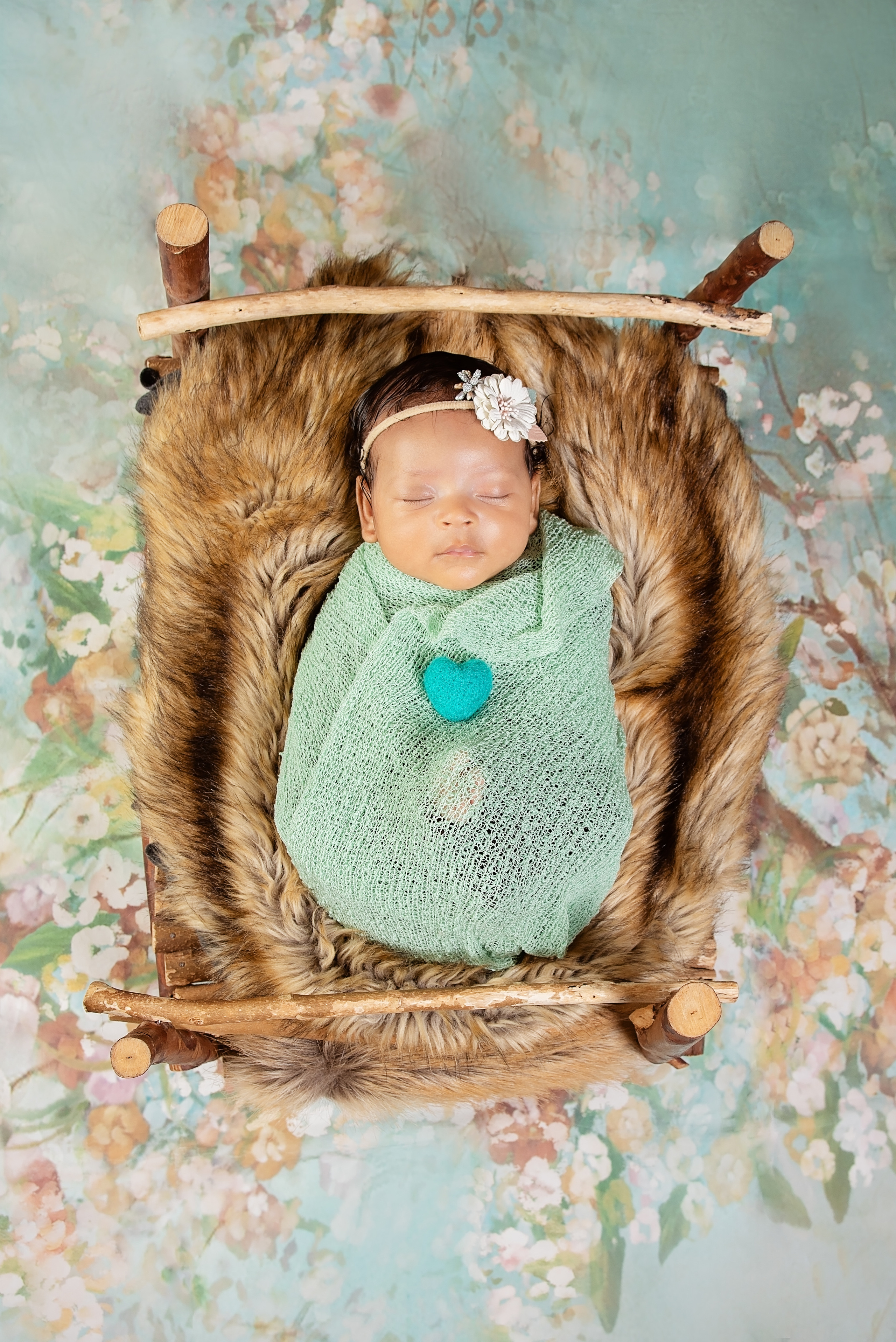 Amazing newborn baby girl photo shoot Kisumu Kenya