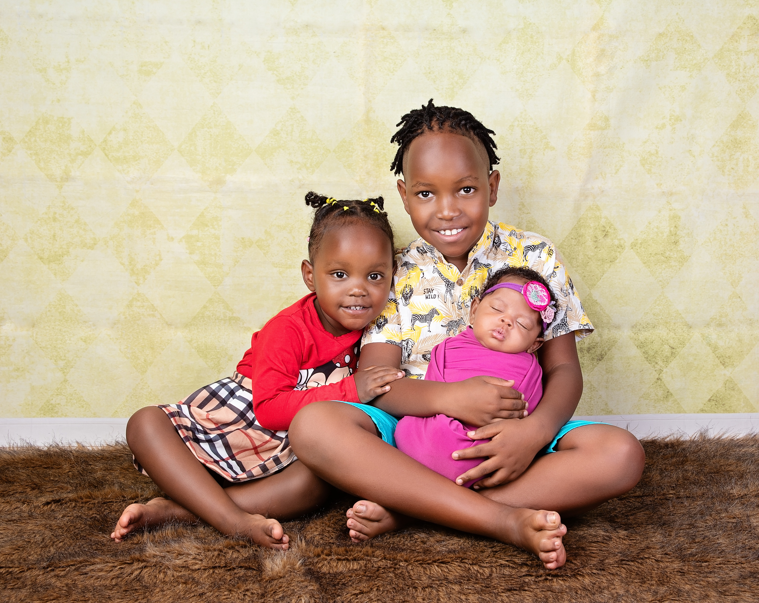 African siblings brother and sisters newborn photo pictures Nairobi Kisumu Kenya