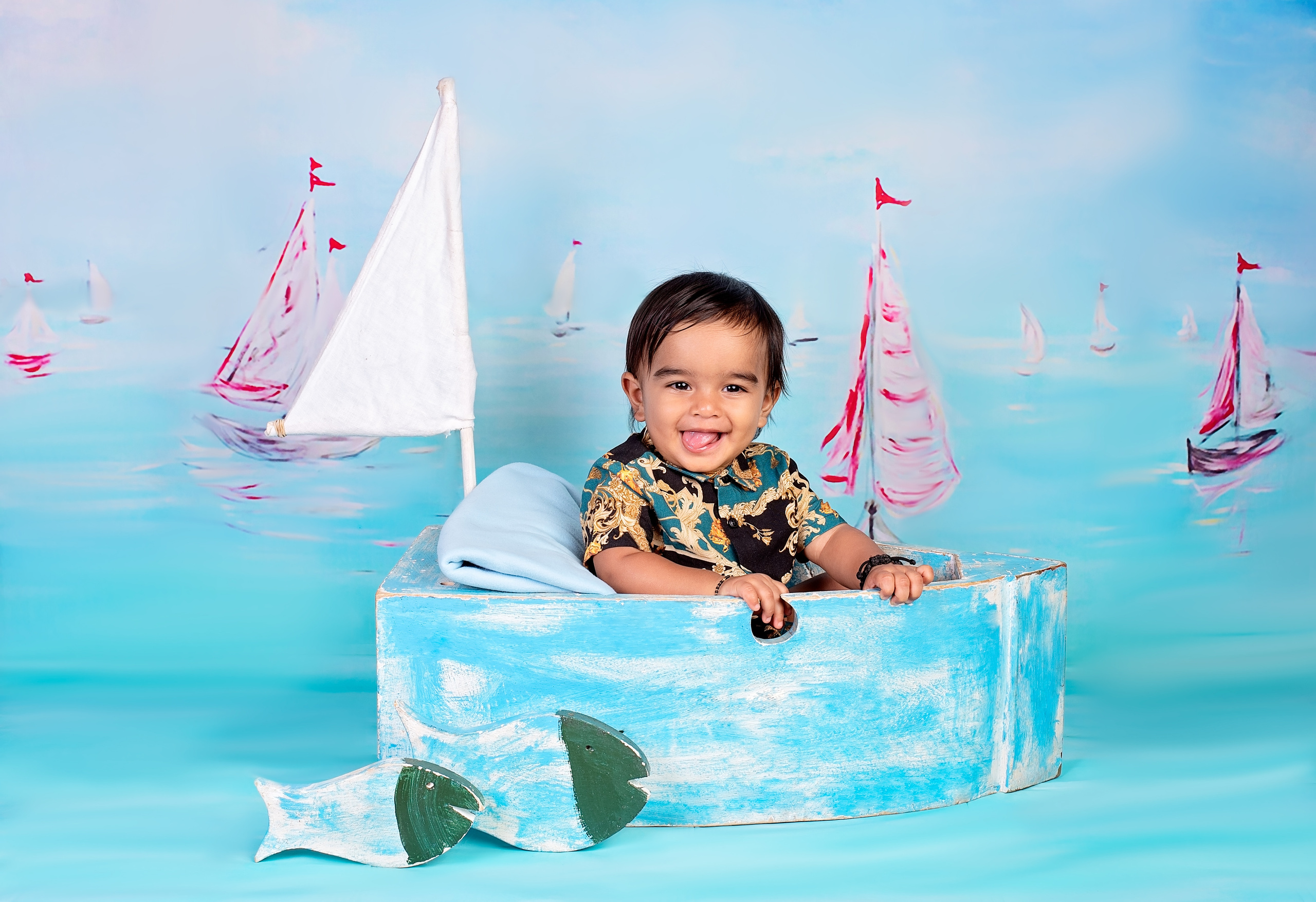 Saira son’s birthday cake smash photoshoot Nairobi Kenya. Newborn, Baby, Maternity and Family Photographer Nairobi Mombasa Kenya