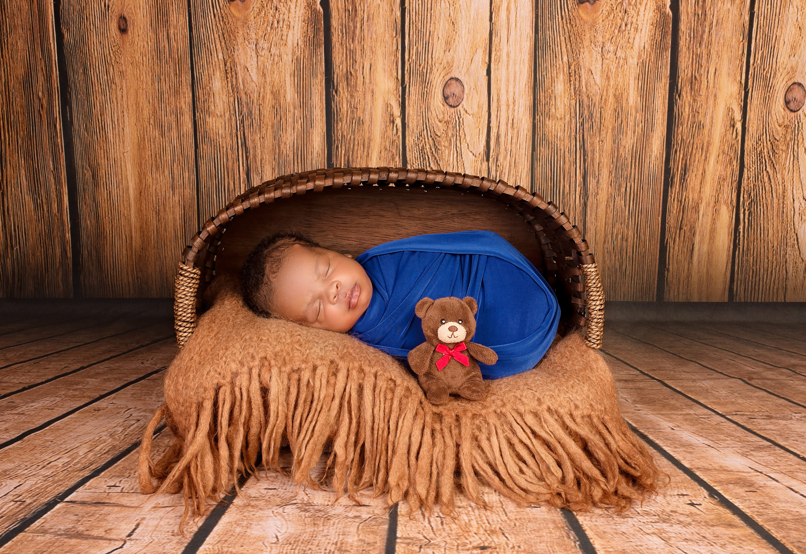 Dennise newborn photo shoot Nairobi Kenya. Newborn, Baby, Maternity and Family Photographer Nairobi Mombasa Kenya