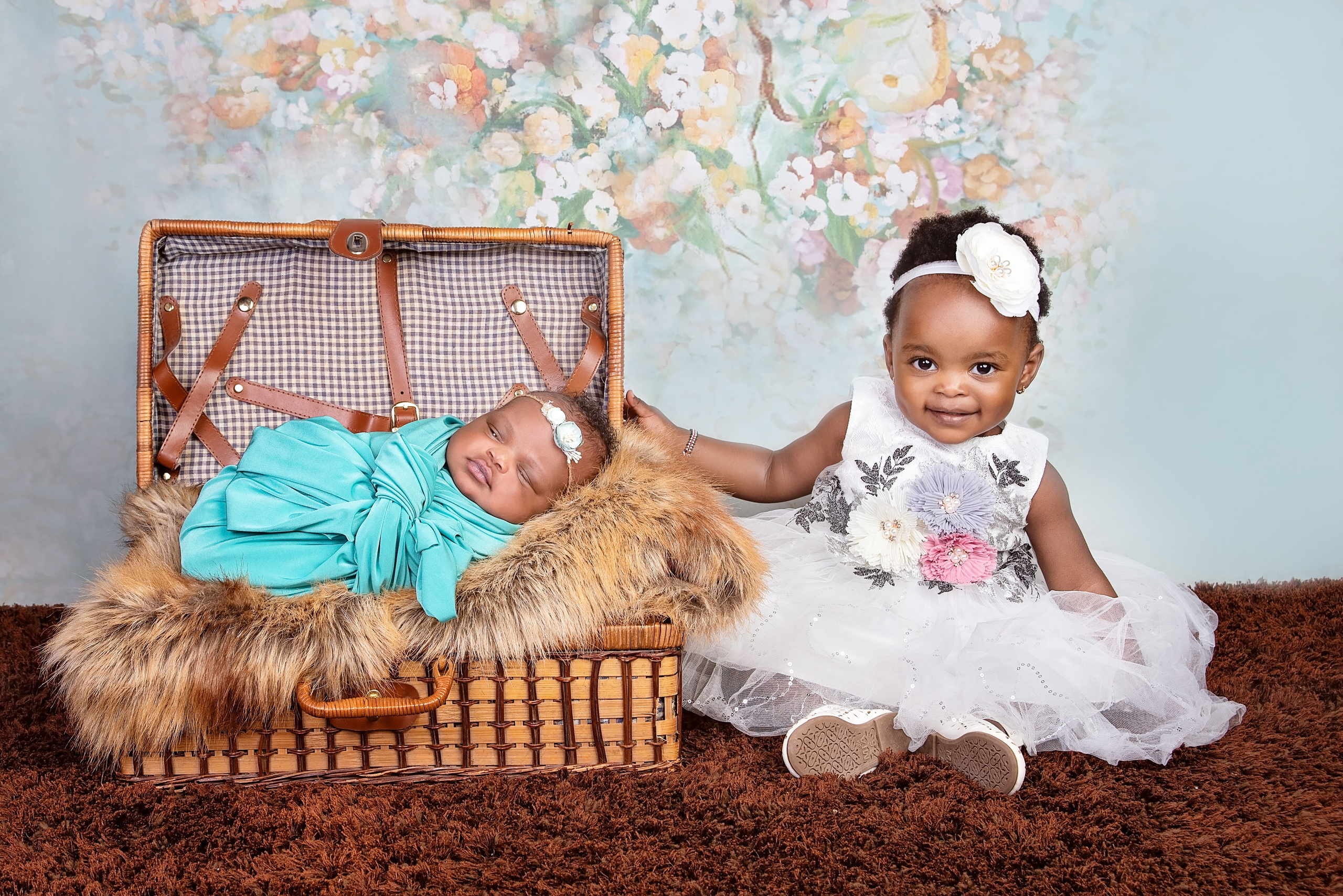 Newborn sibling photo shoot Kisumu Kenya 