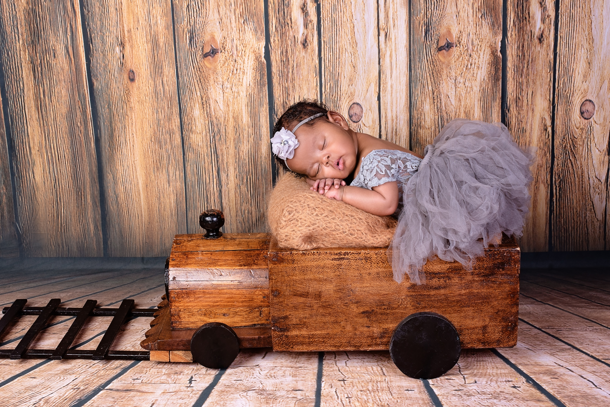 Newborn, siblings and family photo shoot Nairobi Kenya. Newborn, Baby, Maternity and Family Photographer Nairobi Mombasa Kenya