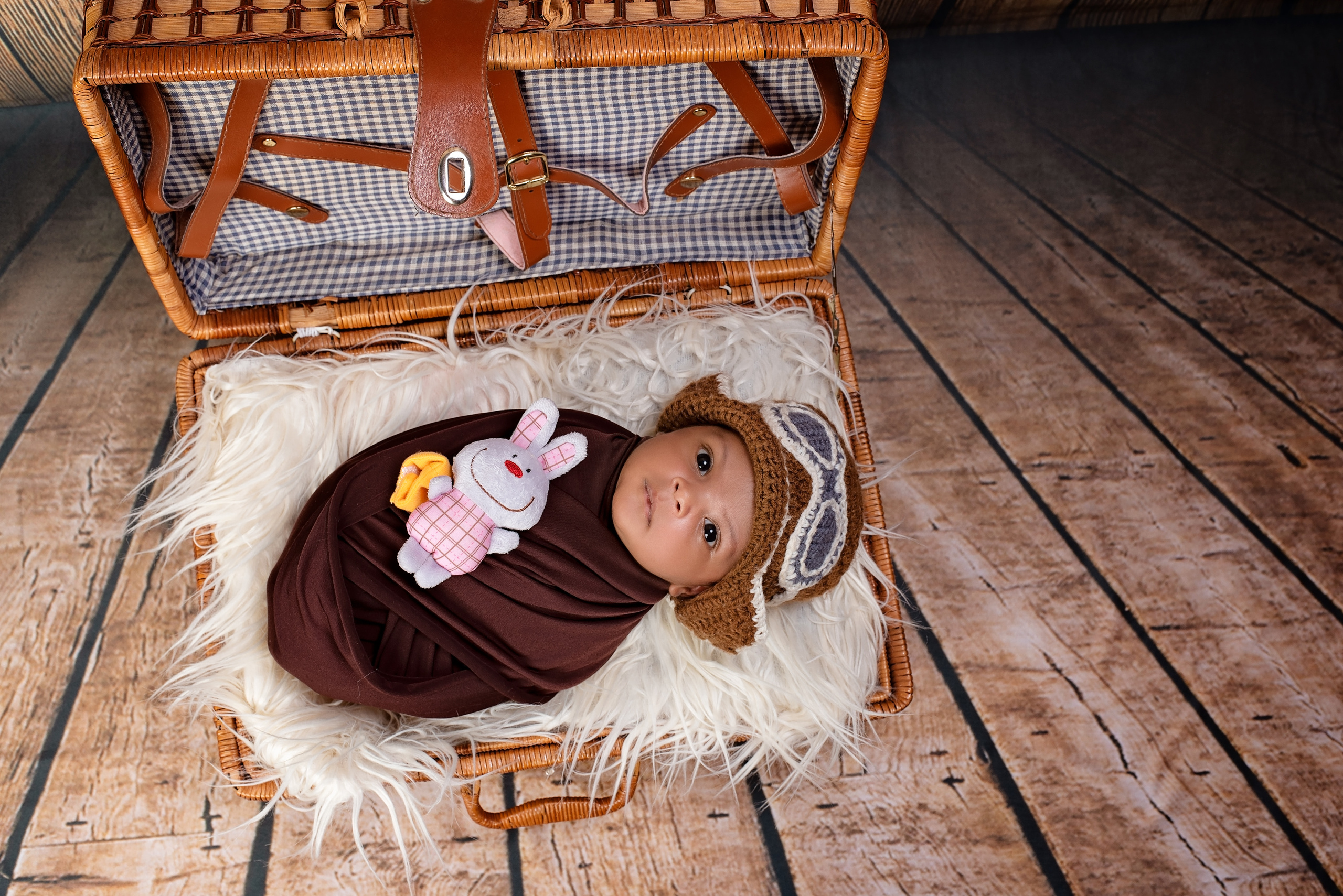 Riddhi newborn baby girl photo shoot Mombasa Kenya. Newborn, Baby, Maternity and Family Photographer Nairobi Mombasa Kenya