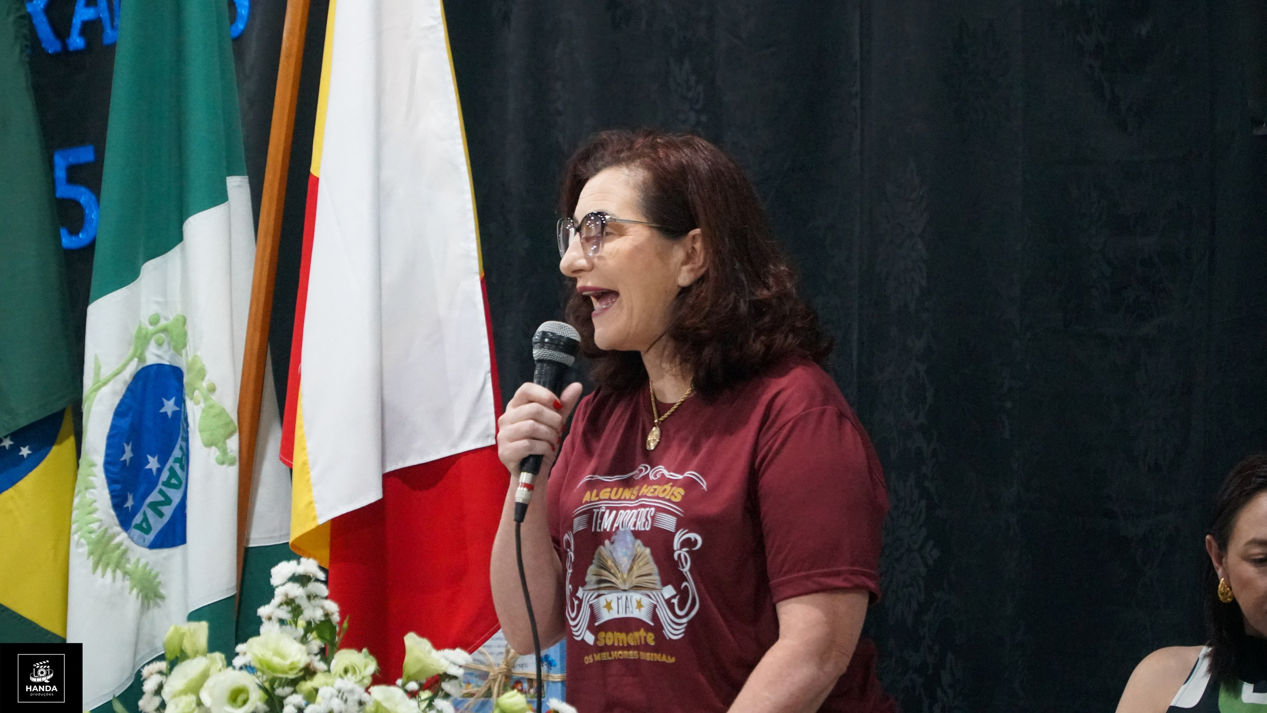 Noite autógrafos colégio Aurélio Buarque de Holanda. Handa Produções