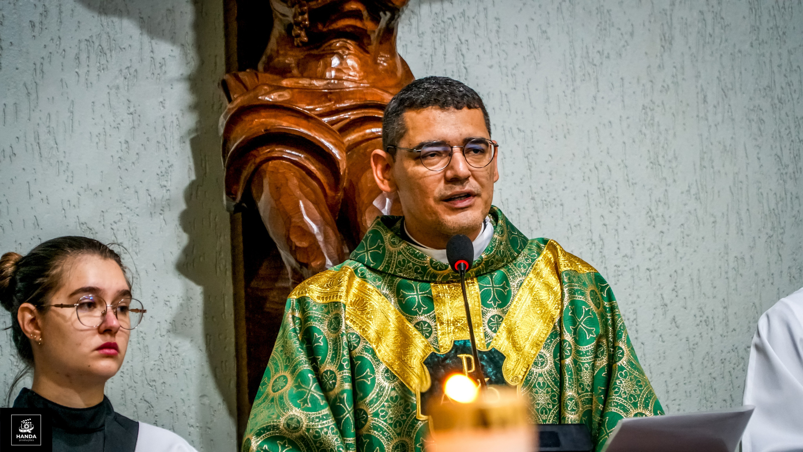 Acampamento Casais. Handa Produções