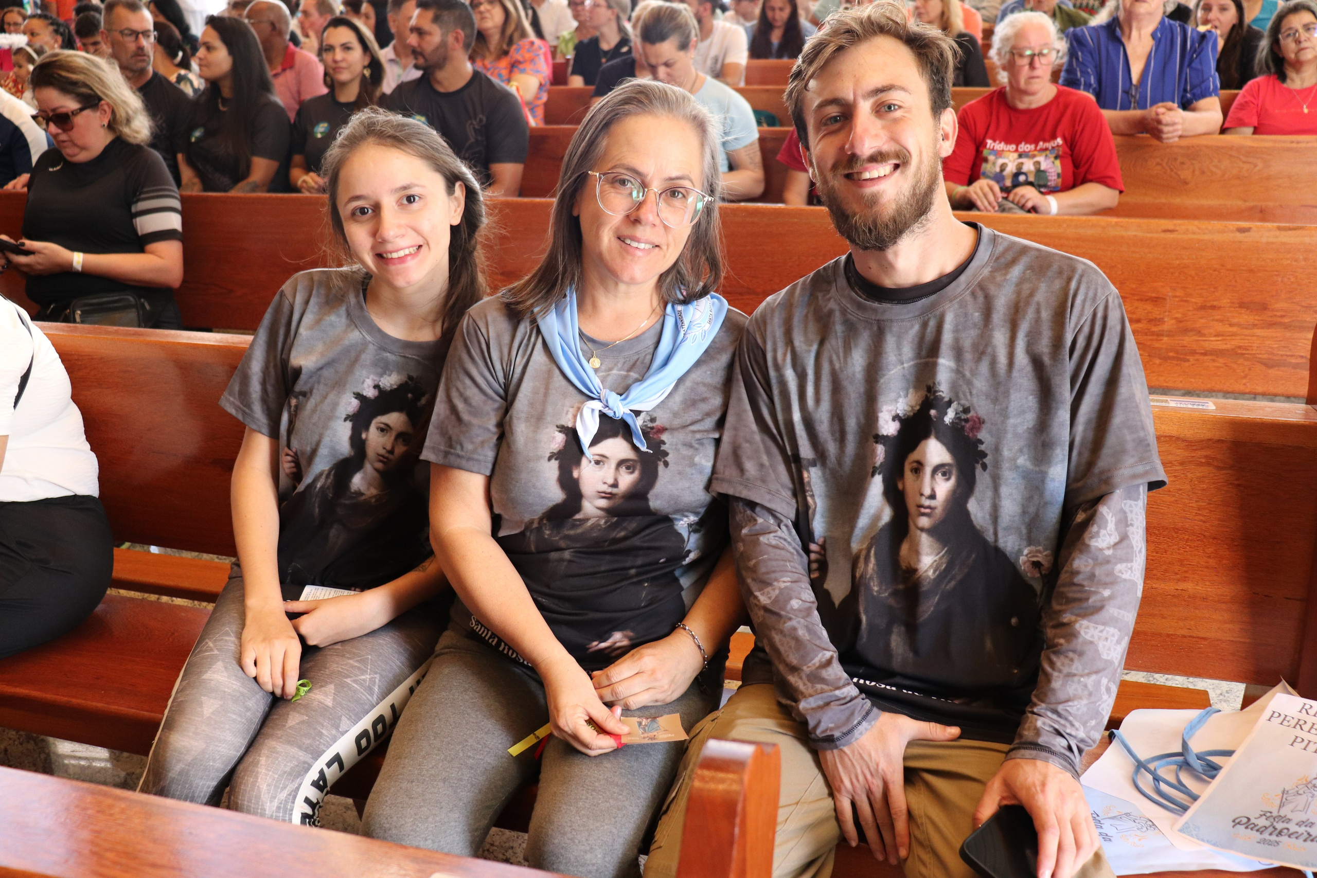 Peregrinação Nossa Senhora de Belém. Handa Produções