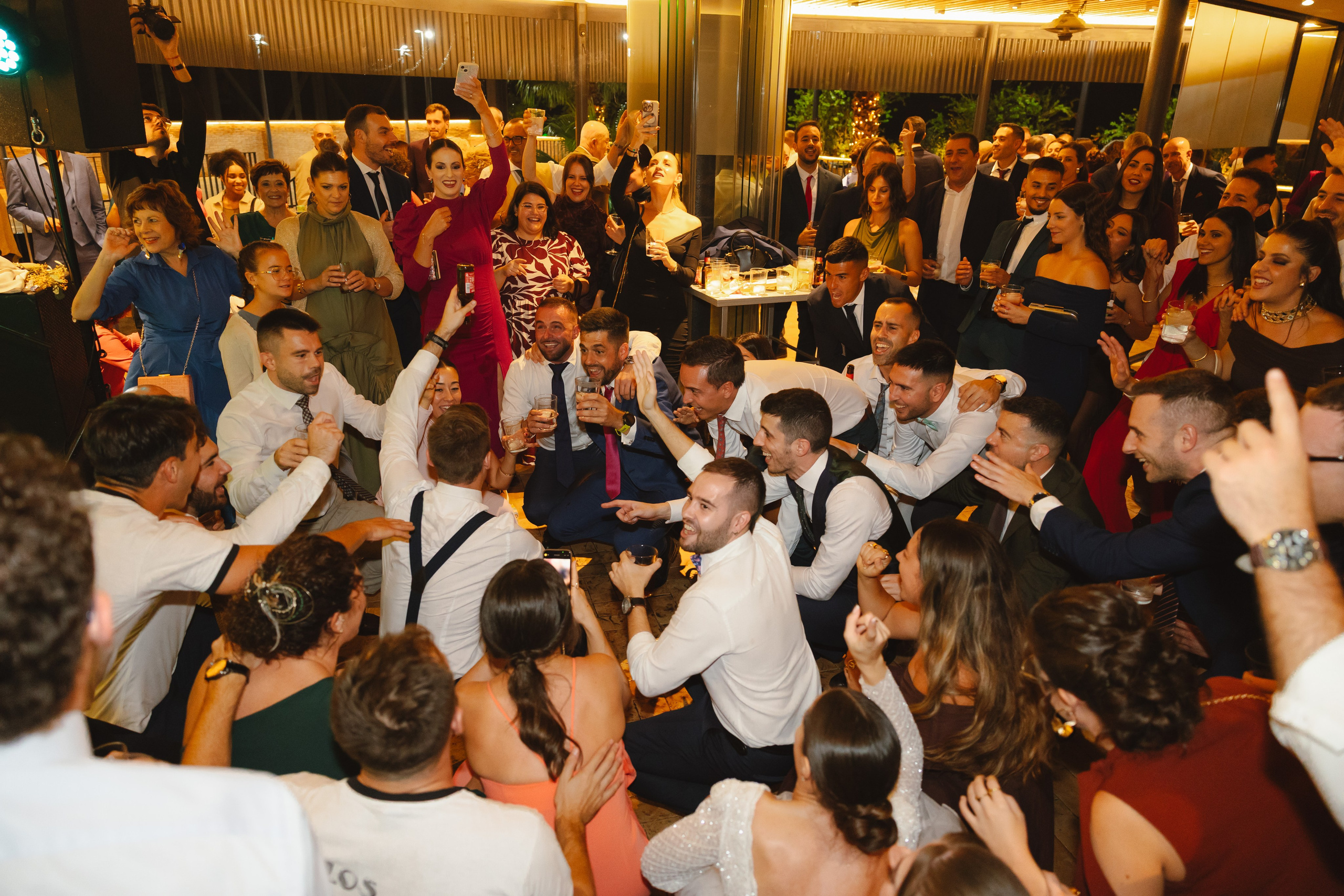 EVA & GUILLE. Fotógrafo y Videografo de bodas y eventos