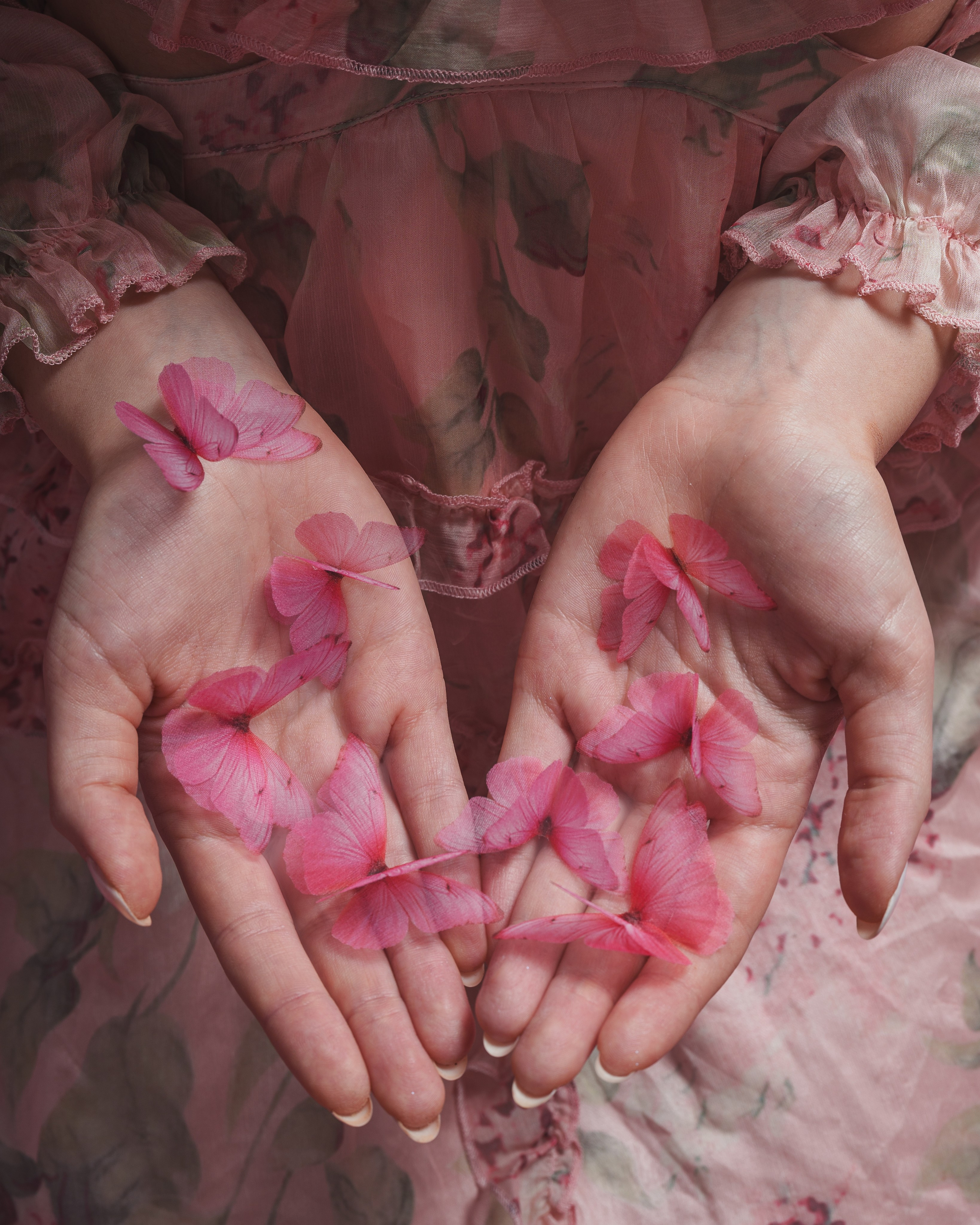 Veronika: They sense souls that shine. MY Photography