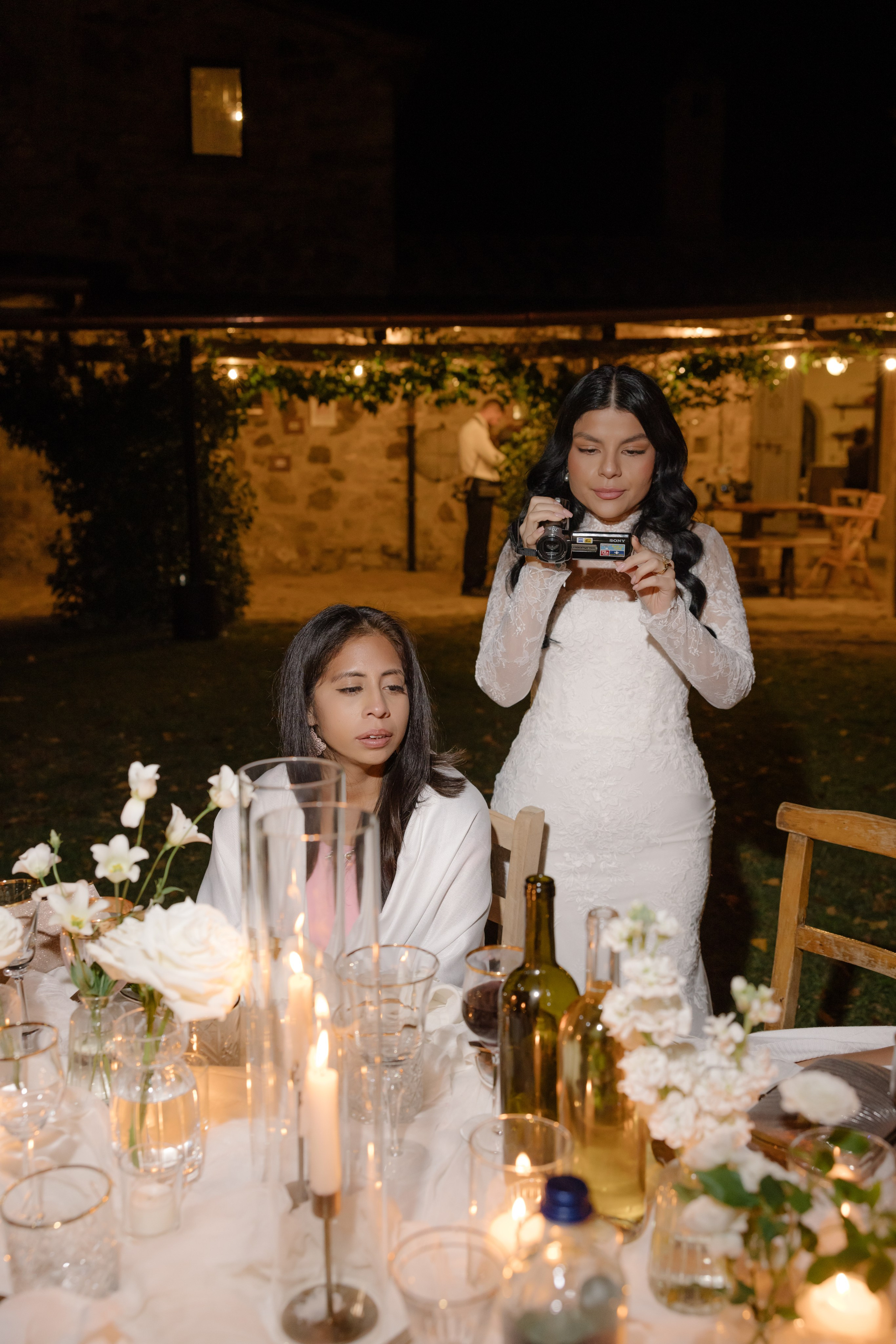 Mitcell&Melanie digital. Wedding photographer Italy