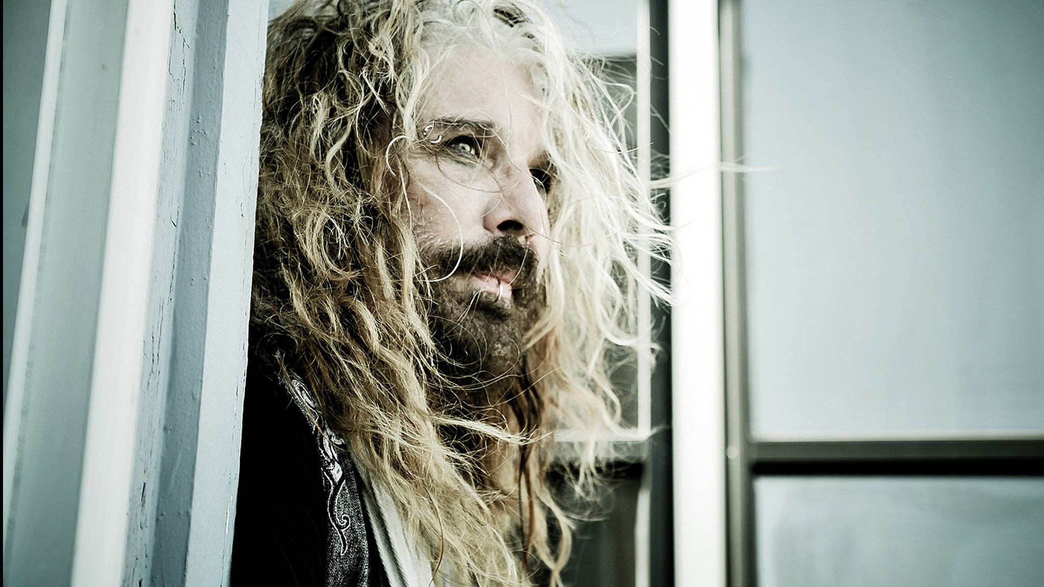 John Corabi lanza la nueva canción «When I Was Young» y revela detalles de su próximo álbum solista New Day | FOTKAI