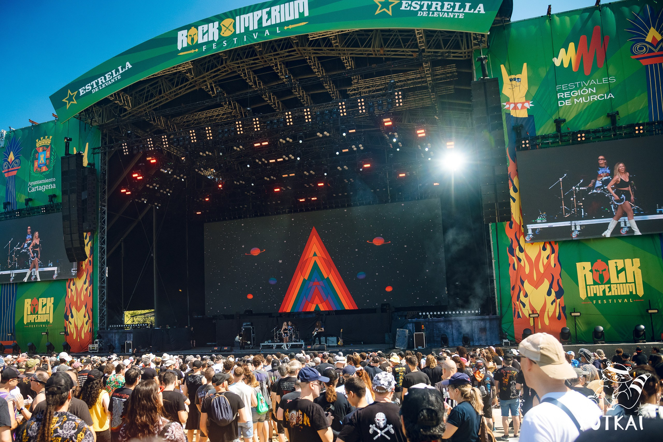 Rock Imperium Festival 2026 — большой фоторепортаж со второго дня в жаркой Картахене | FOTKAI