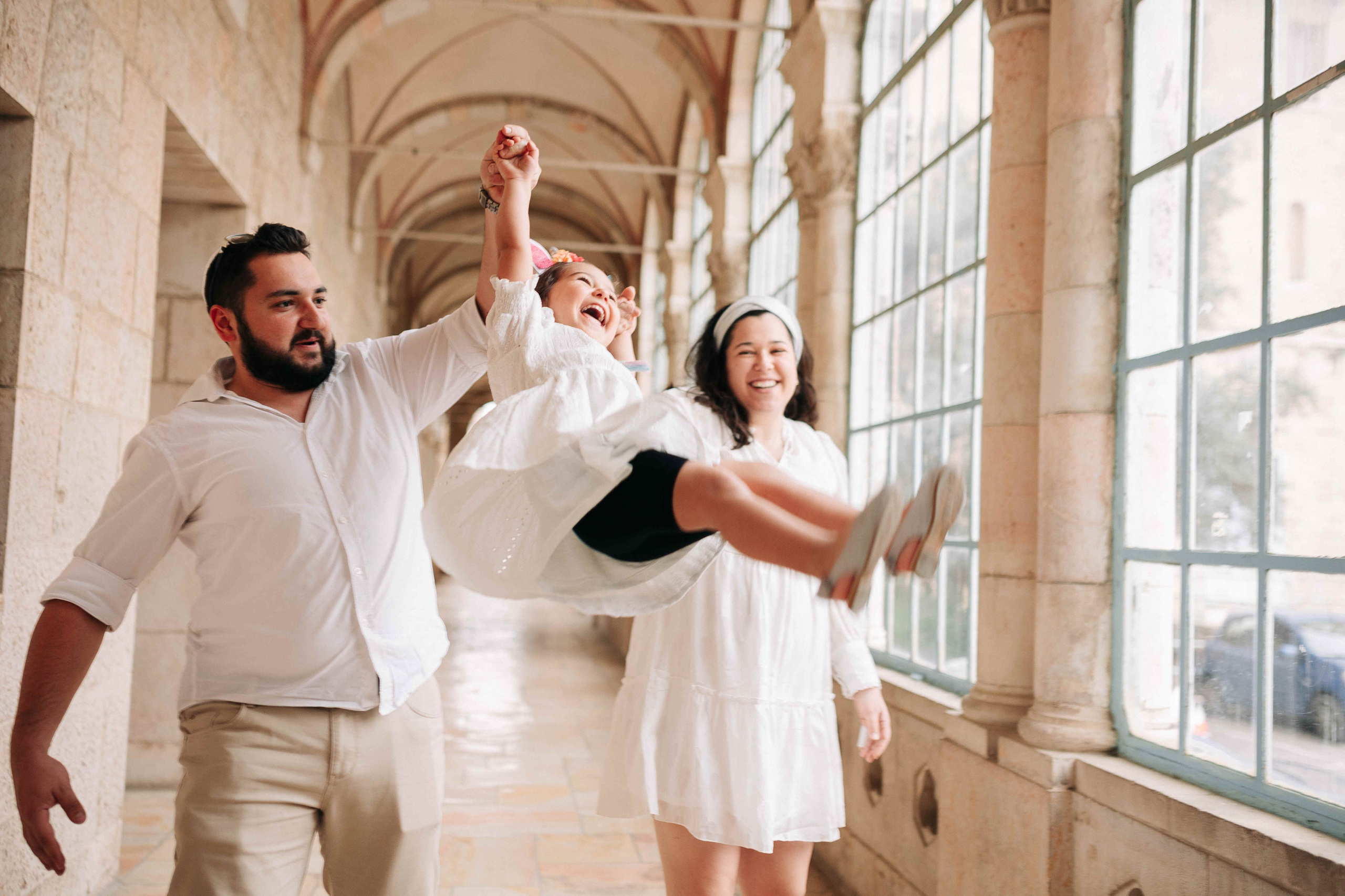 EXPECTING A BABY, JERUSALEM. PHOTOGRAPHER IN ISRAEL