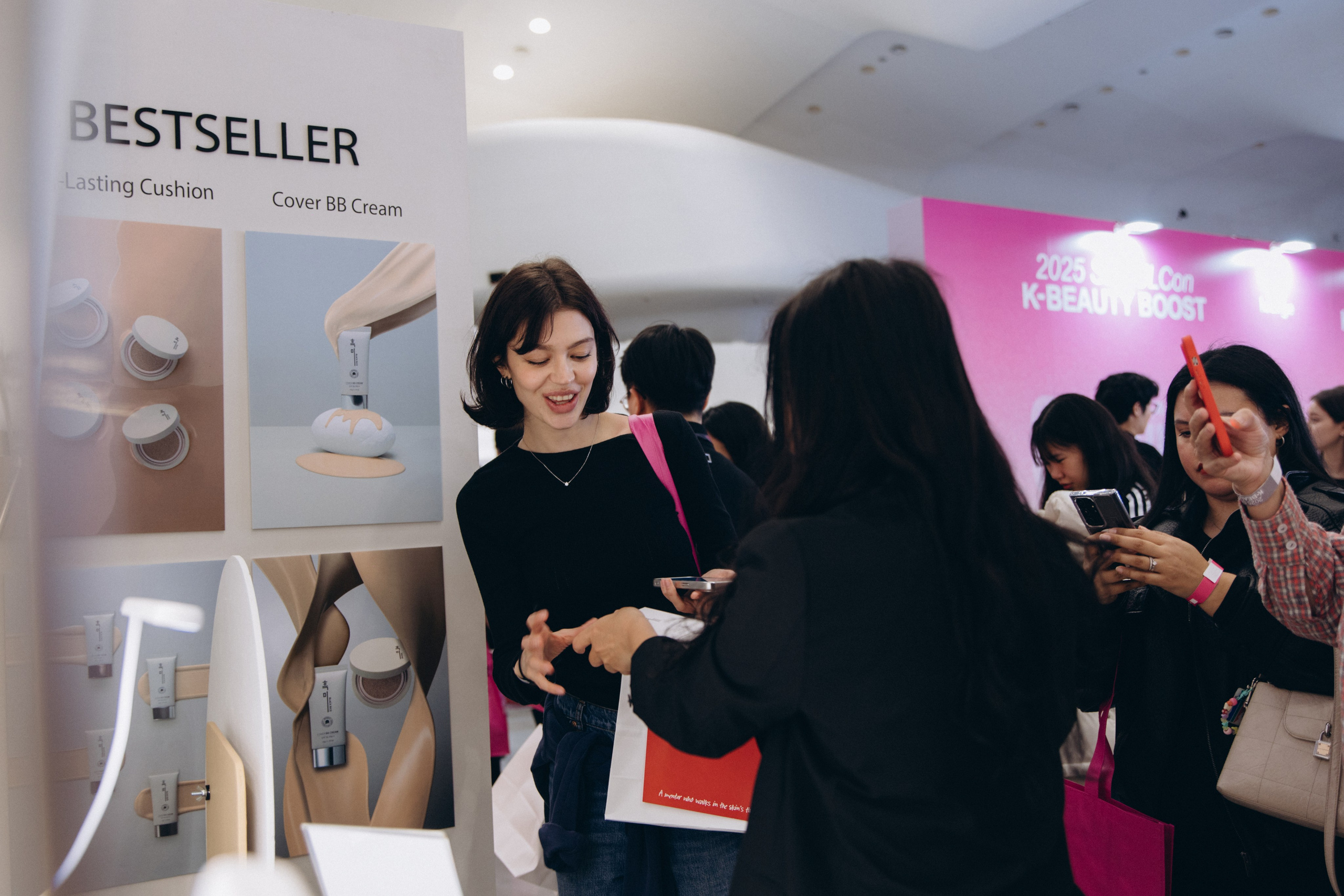 Seoul beauty expo 2025 (Black Rice). Portrait photographer in South Korea Olga Lian