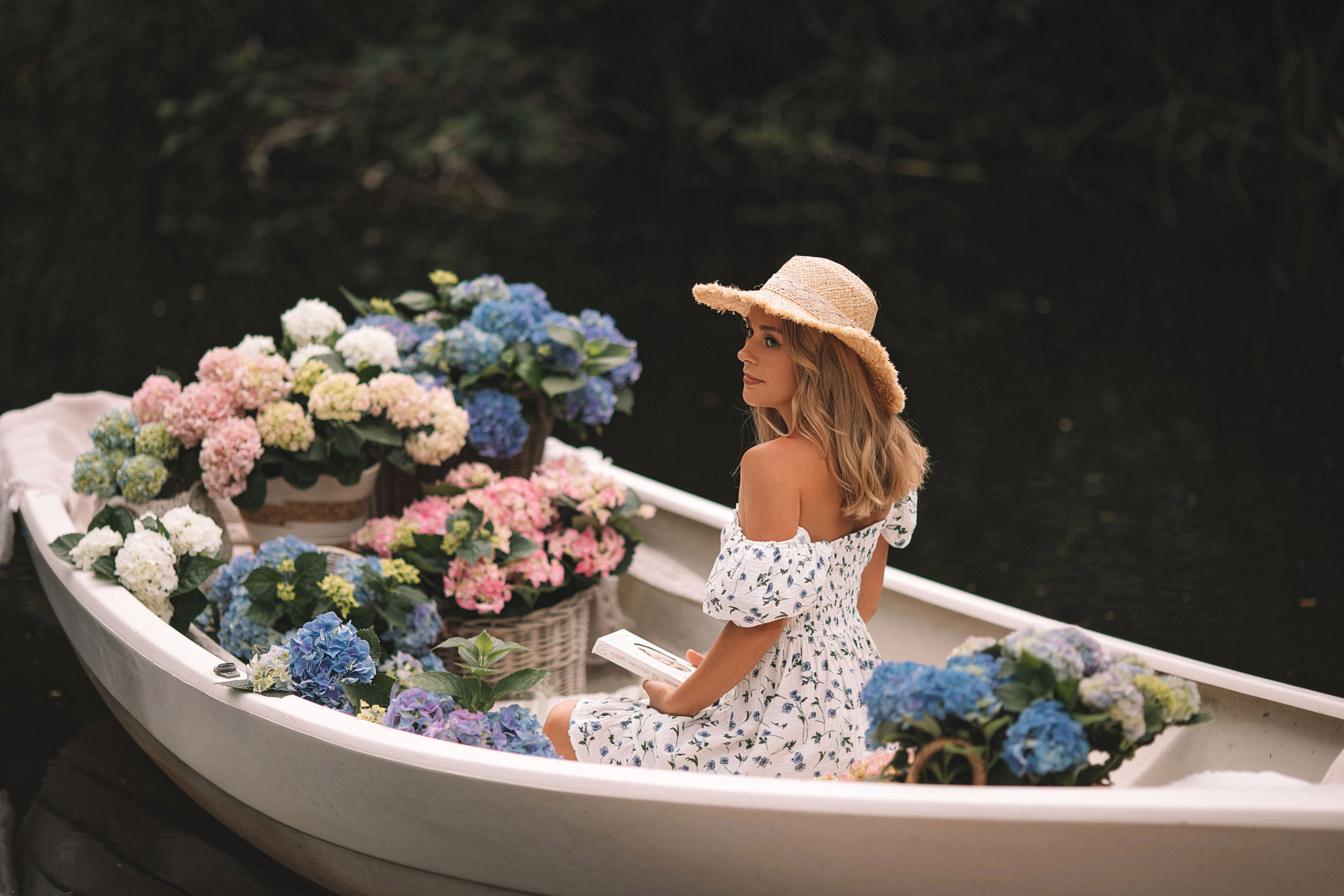 Фотодень с цветущей лодкой. Фотограф в Таллинне — портретные, семейные и детские фотосессии