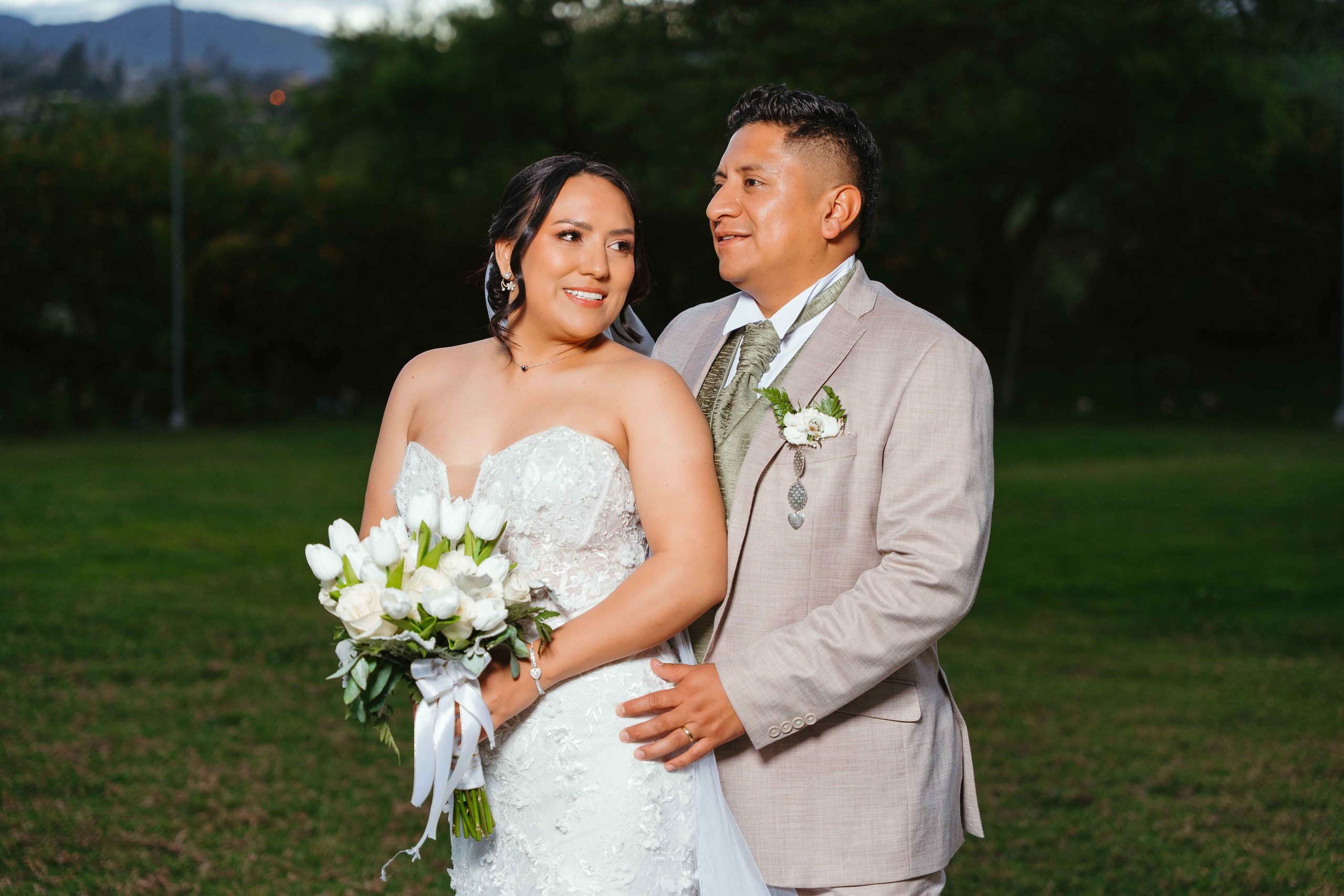 Karol y Jairon. Fotógrafo de bodas en Loja Ecuador | Piero Alvarez PH